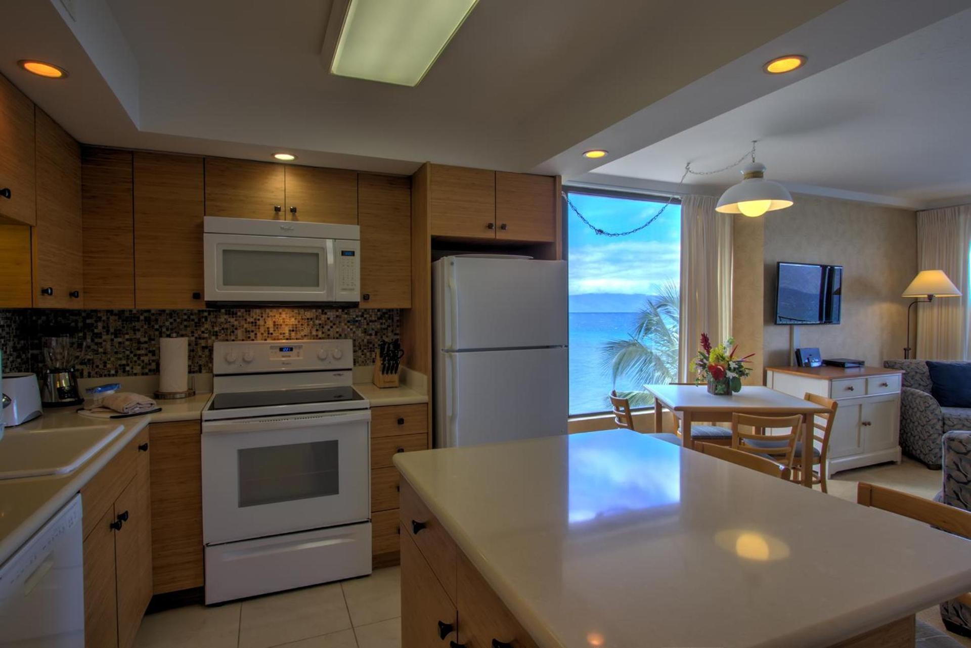 Maui Kai Condos - No Resort Fees photo 11