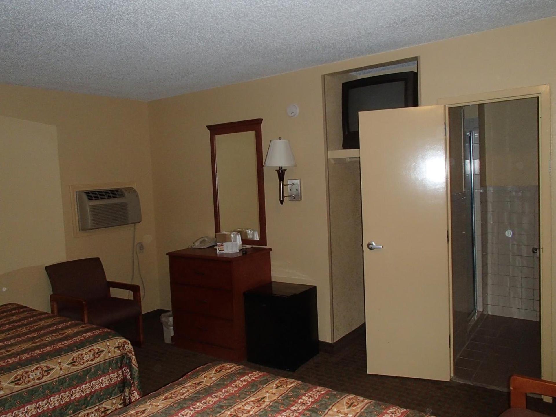 Royal Inn Of New Orleans photo 7