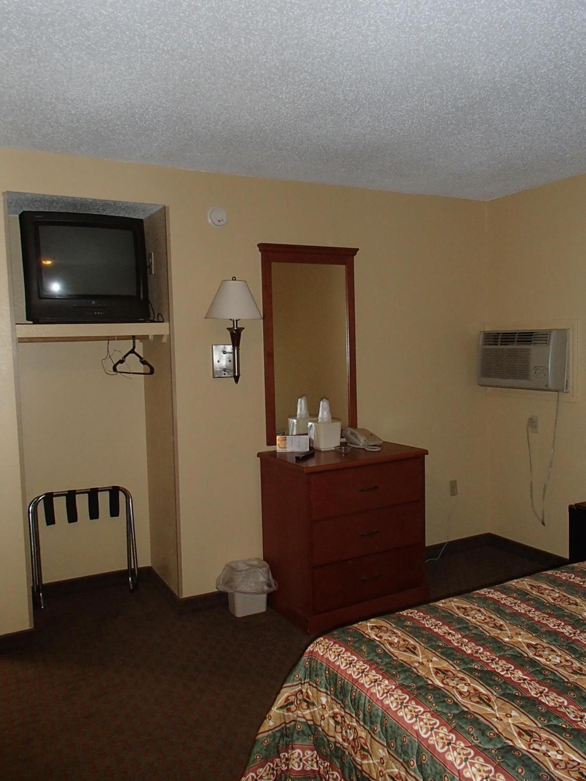 Royal Inn Of New Orleans photo 11