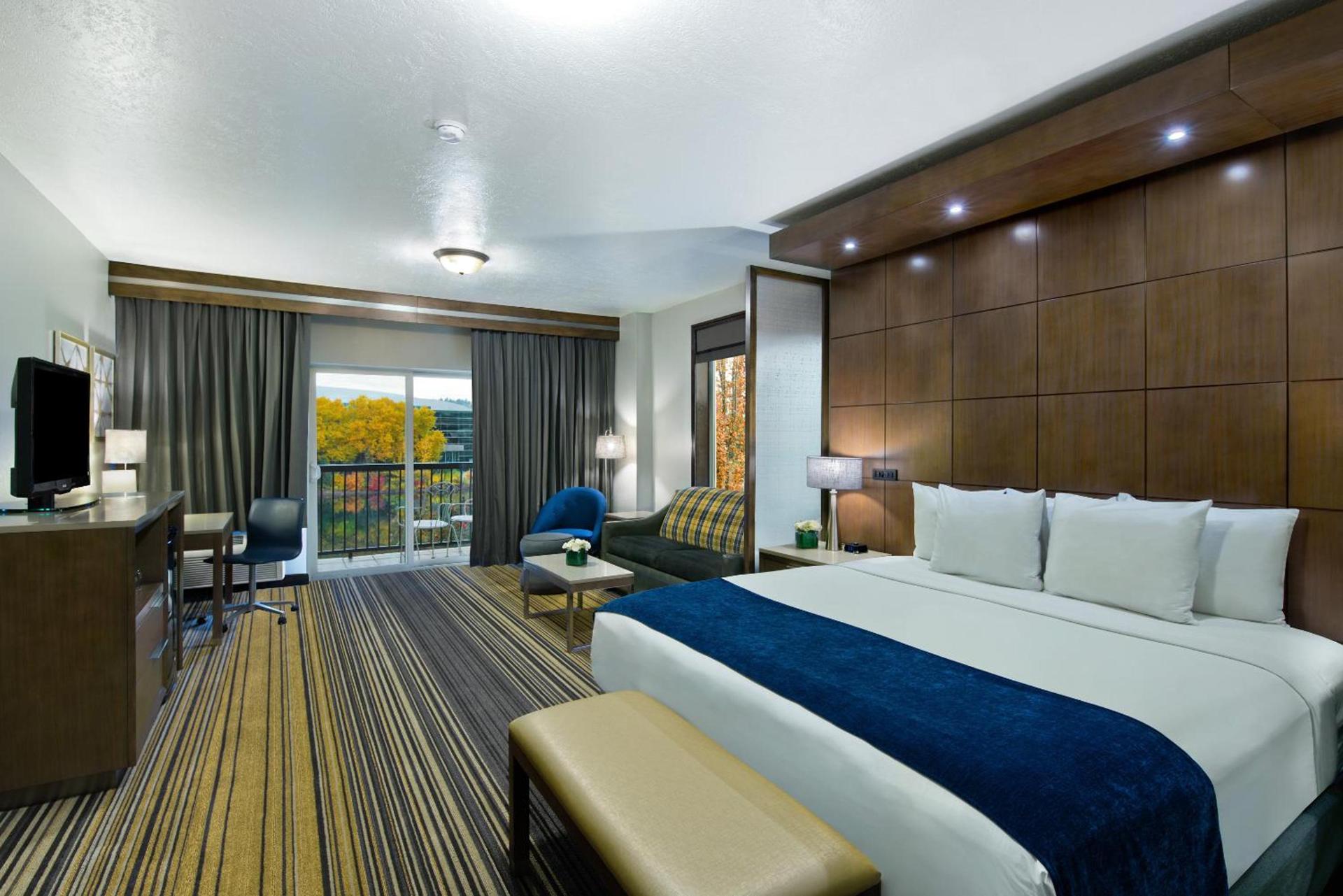 Oxford Suites Spokane Downtown photo 25