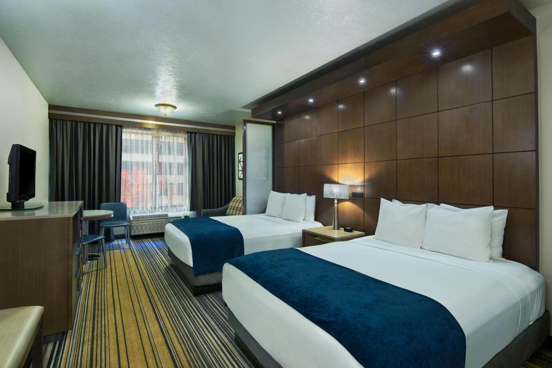 Oxford Suites Spokane Downtown photo 16
