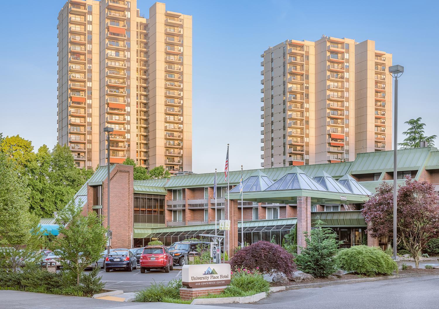 University Place Hotel and Conference Center photo 1
