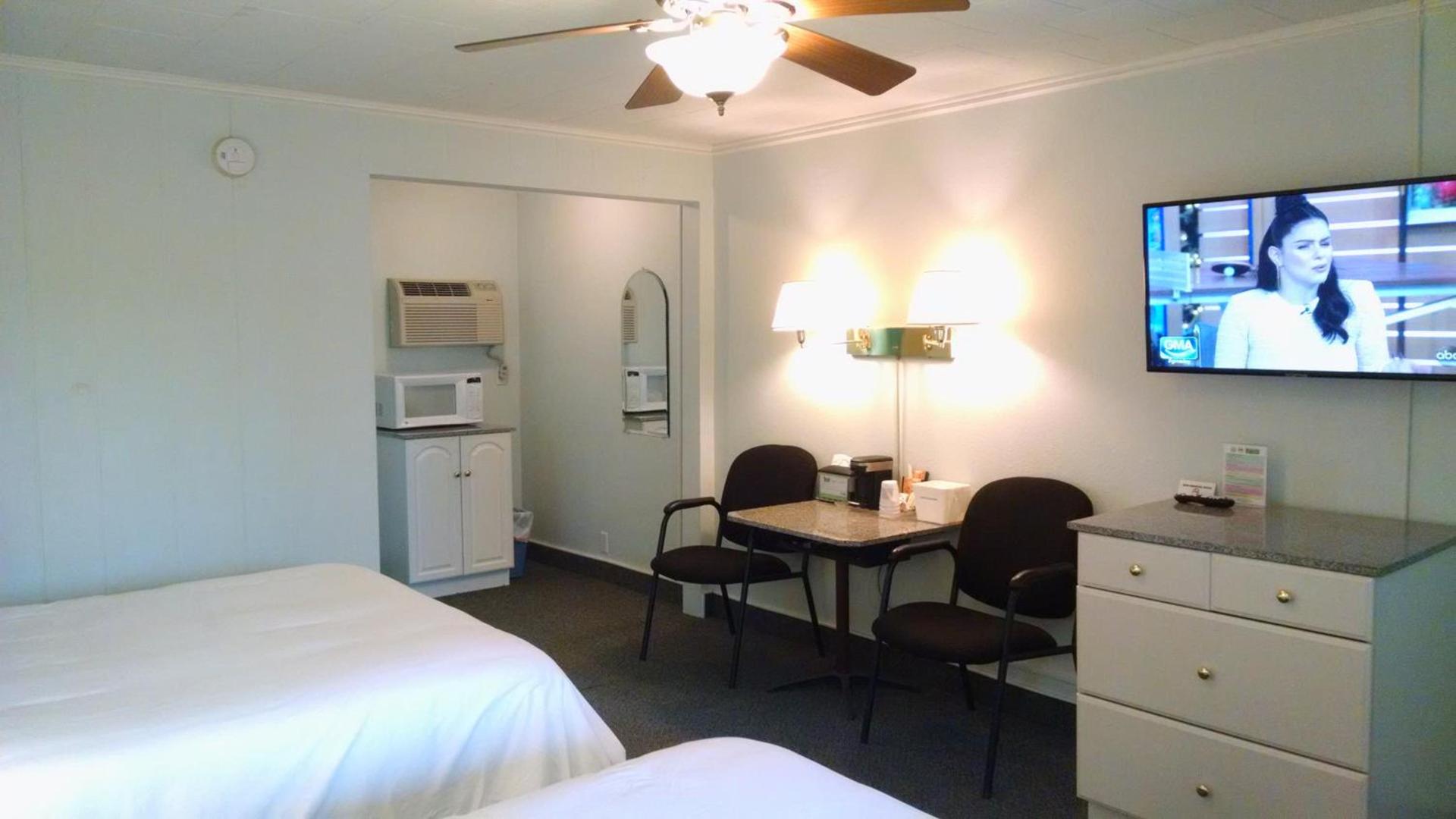 Murray Inn and Art Gallery photo 15