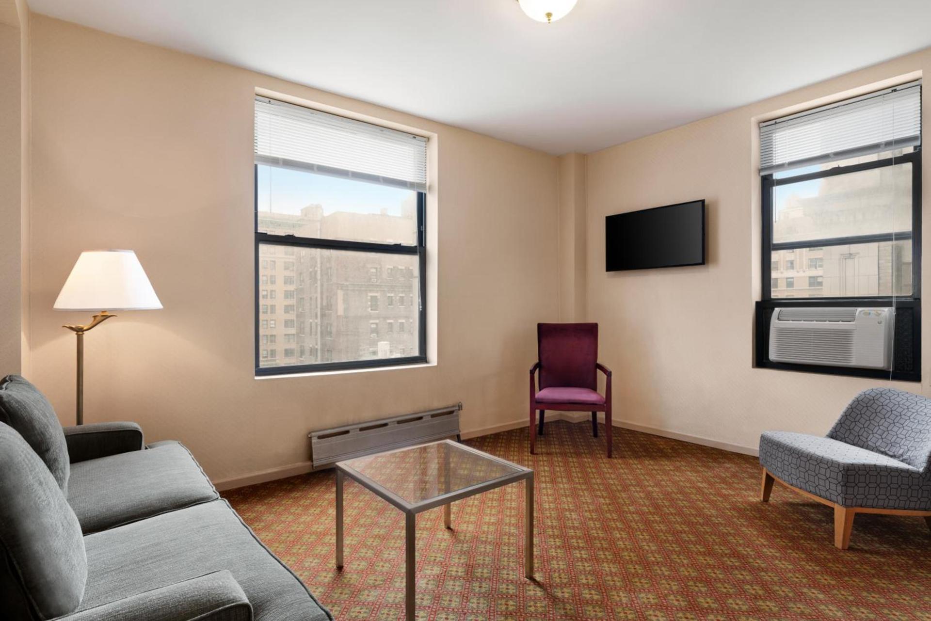 Night Hotel Broadway photo 18