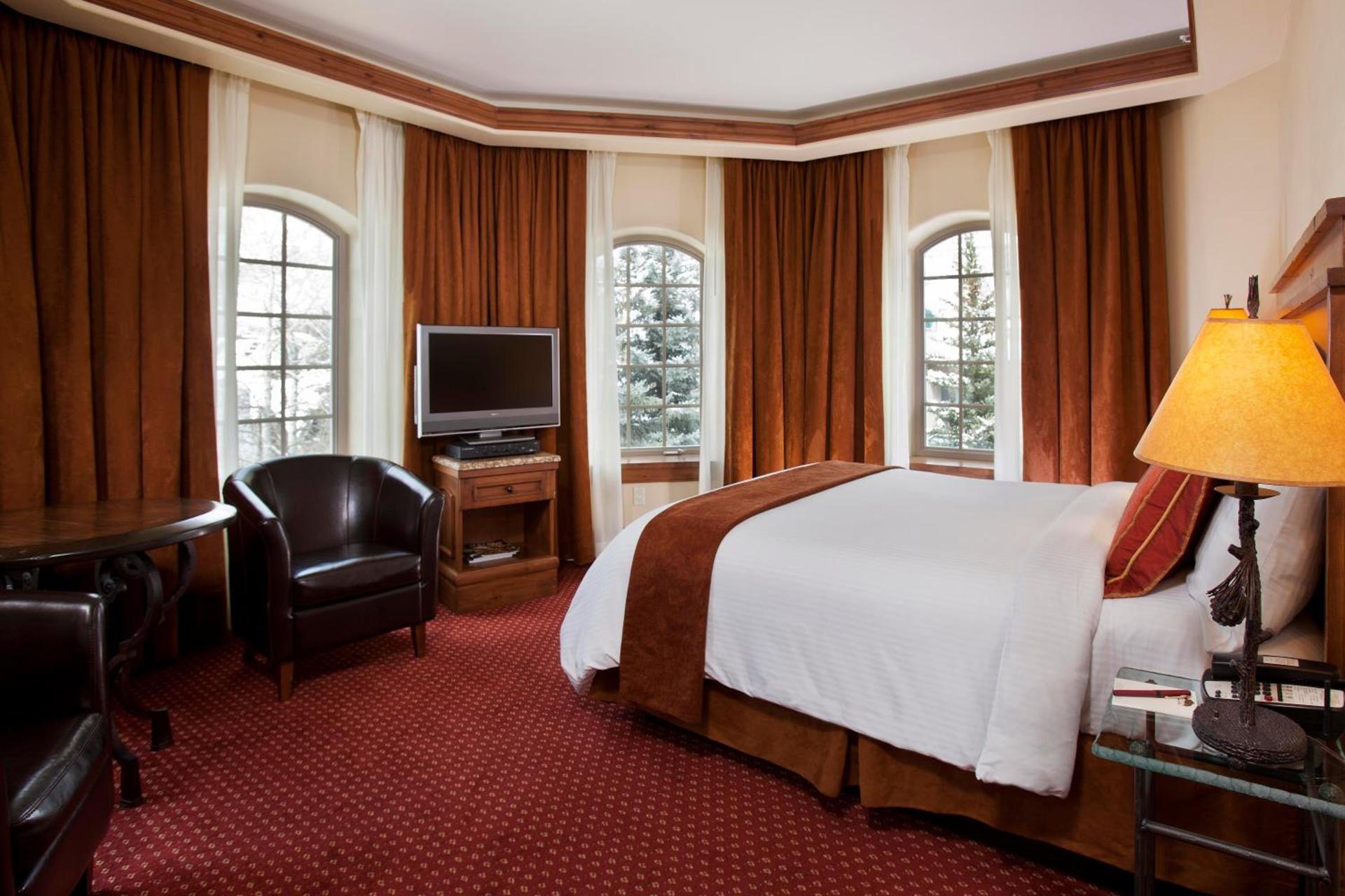 Tivoli Lodge photo 28