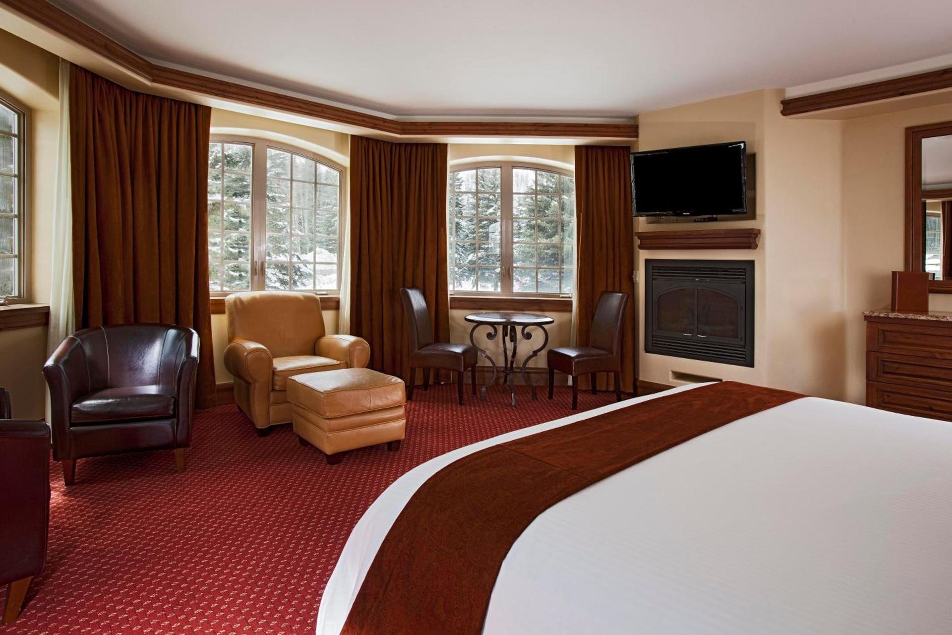 Tivoli Lodge photo 23