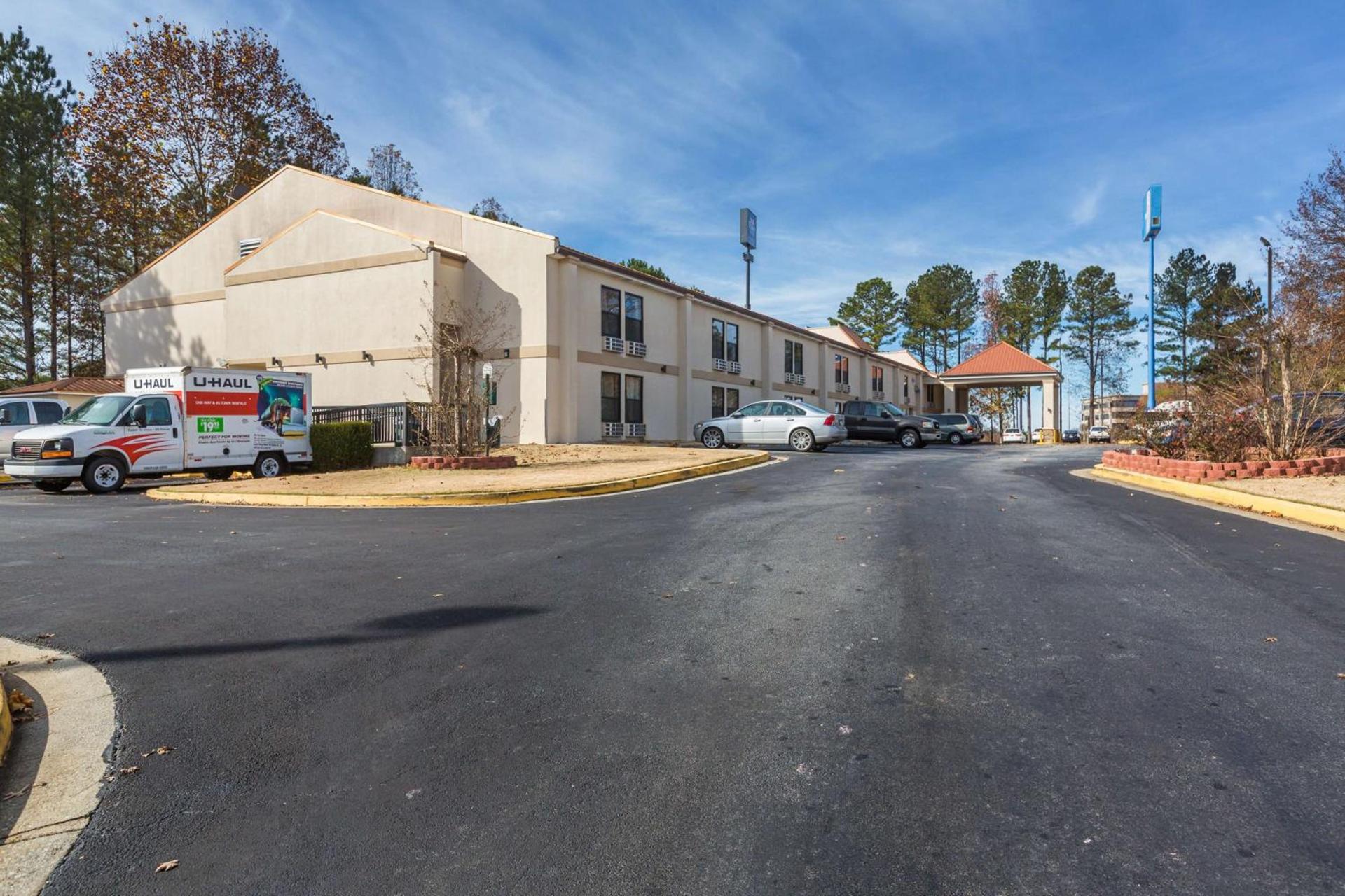 Motel 6-Suwanee, GA - Gwinnett Center photo 8