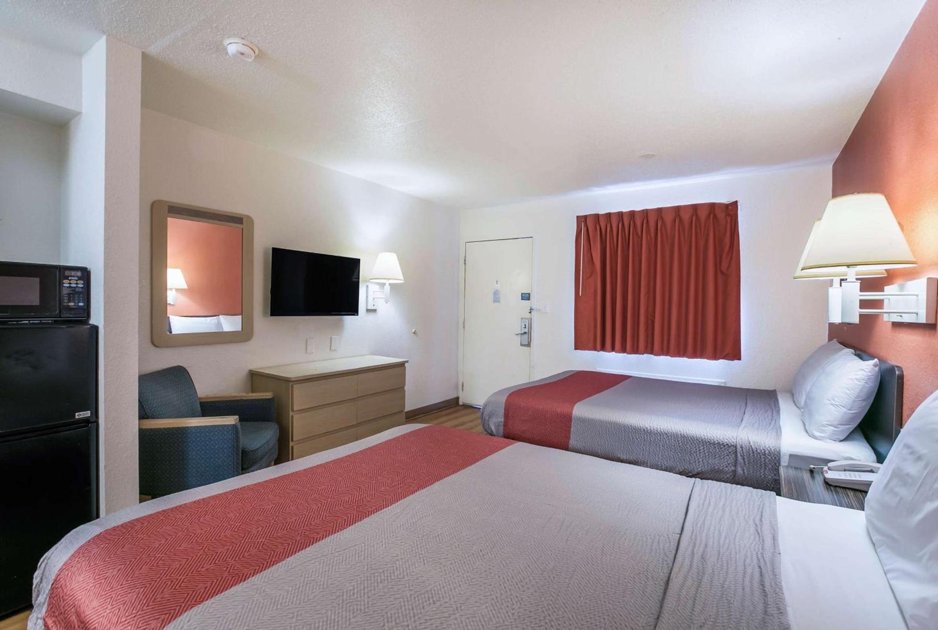 Motel 6-Dothan, AL photo 16