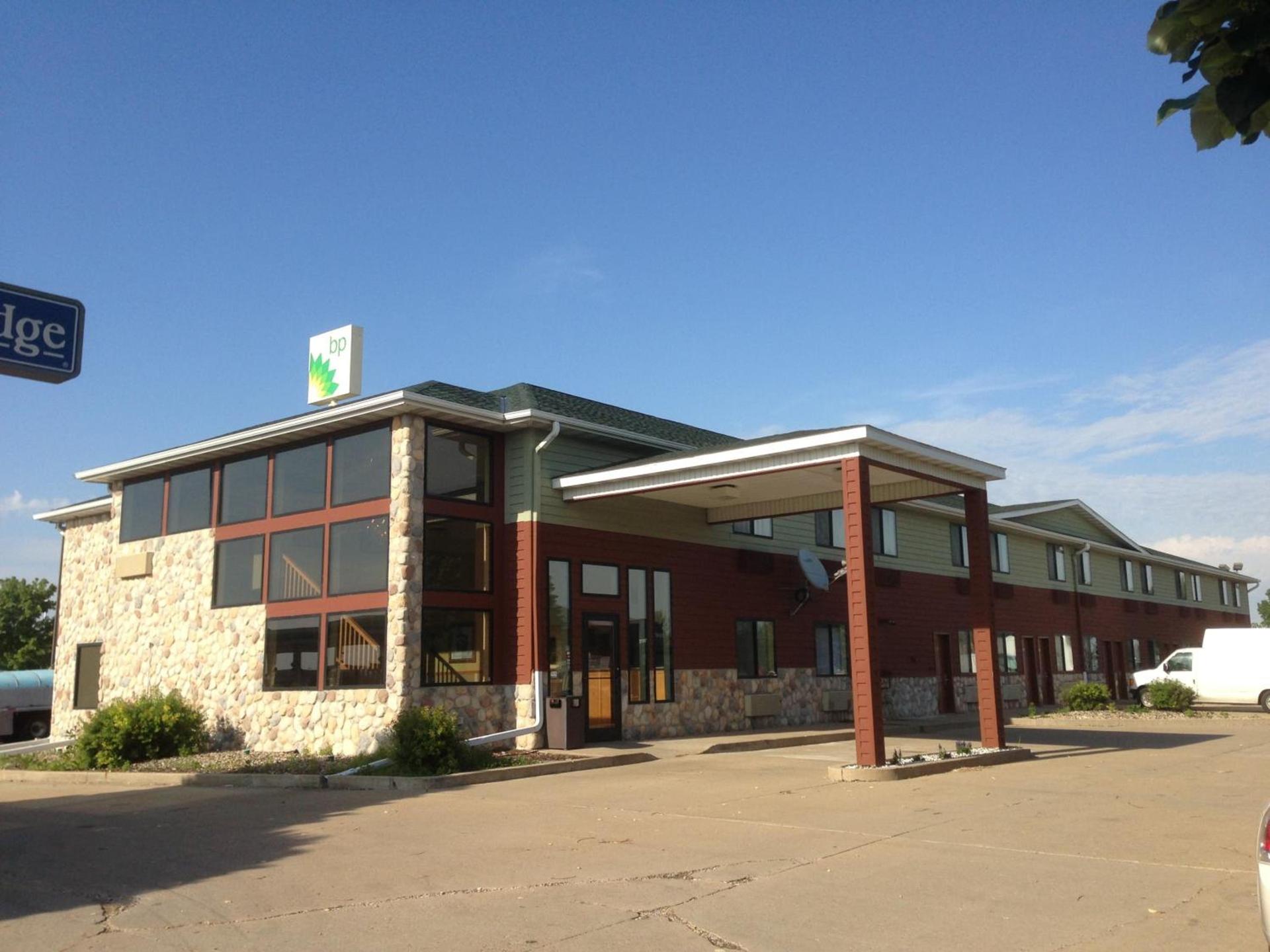 Days Inn by Wyndham Morton photo 20