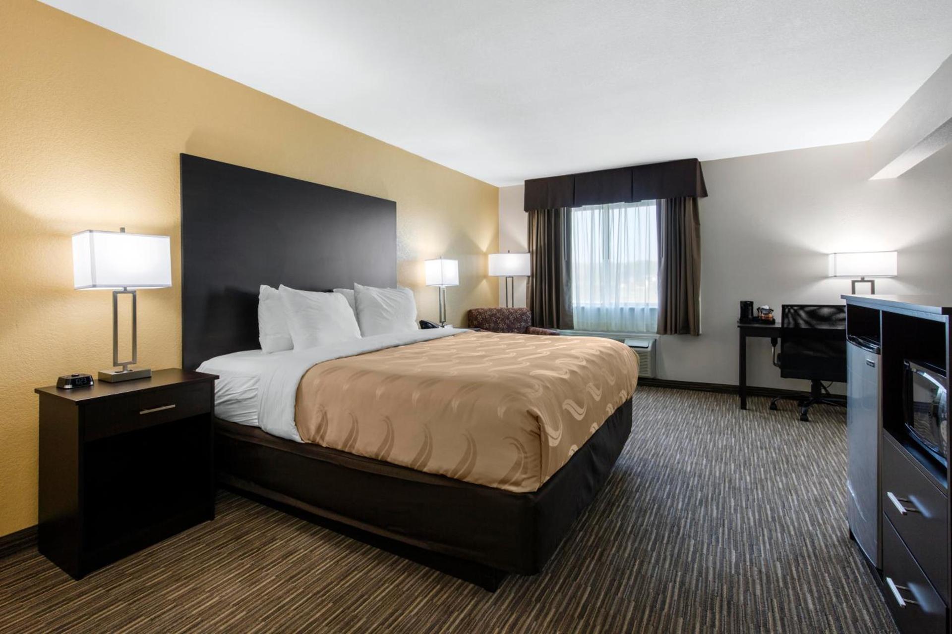 Quality Inn & Suites Metropolis I-24 photo 33