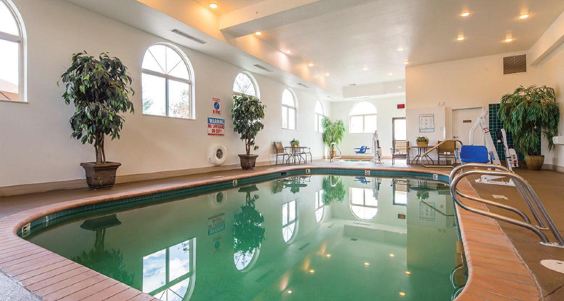 Best Western Plus Deer Park Hotel and Suites photo 25