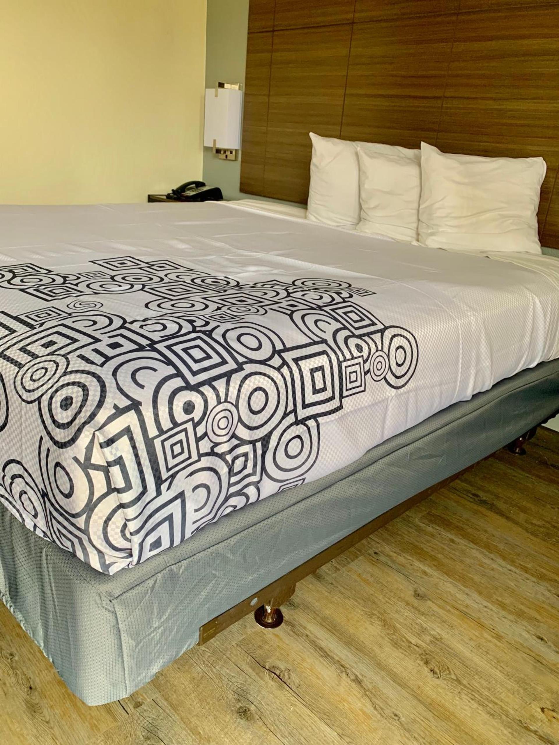 Dallas Love Field Inn photo 13