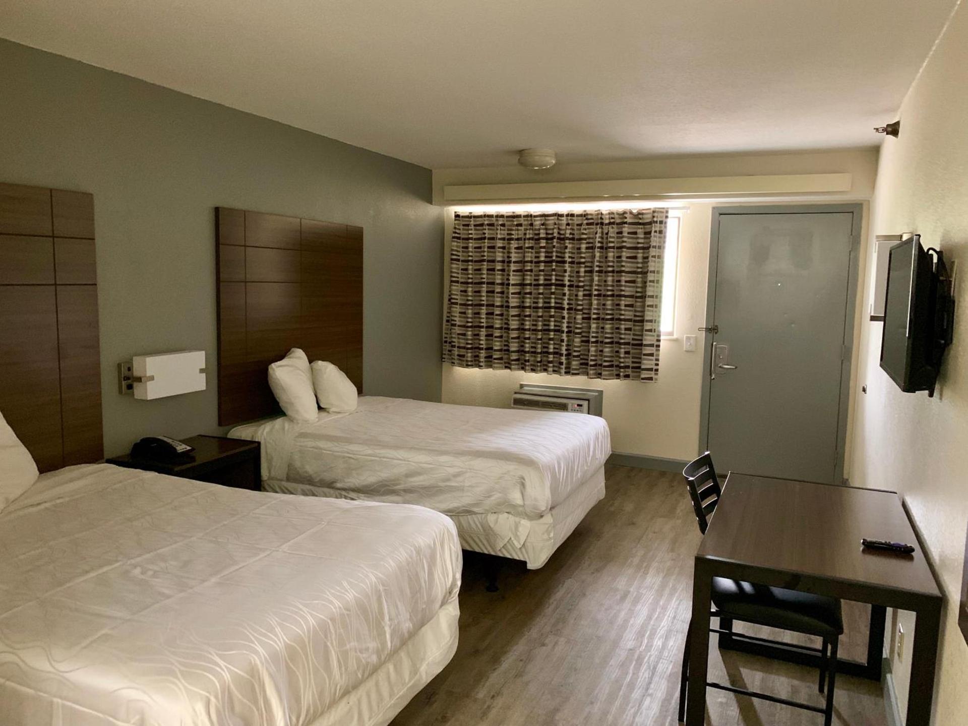 Dallas Love Field Inn photo 25