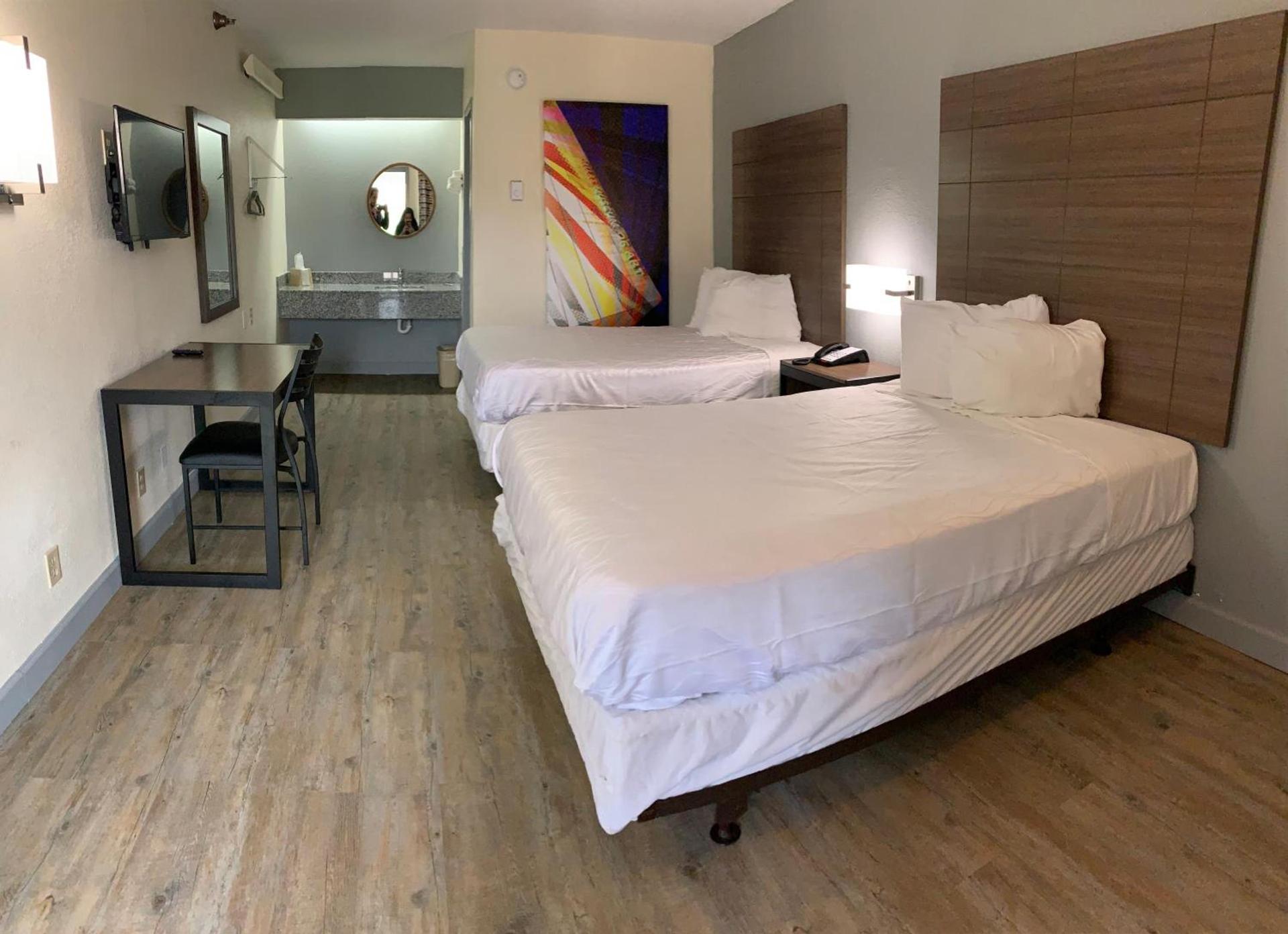 Dallas Love Field Inn photo 16