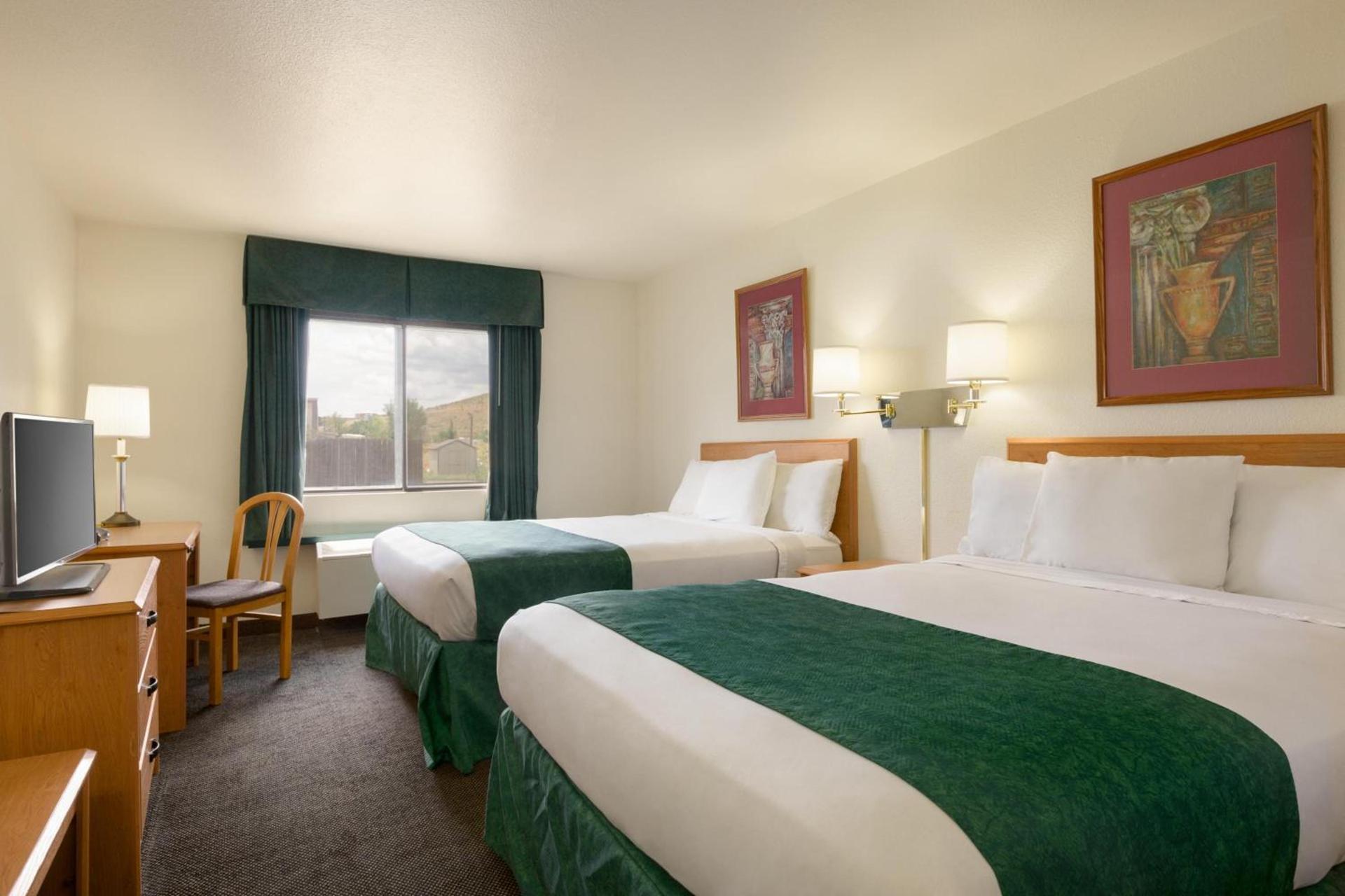Travelodge by Wyndham Alpine photo 21