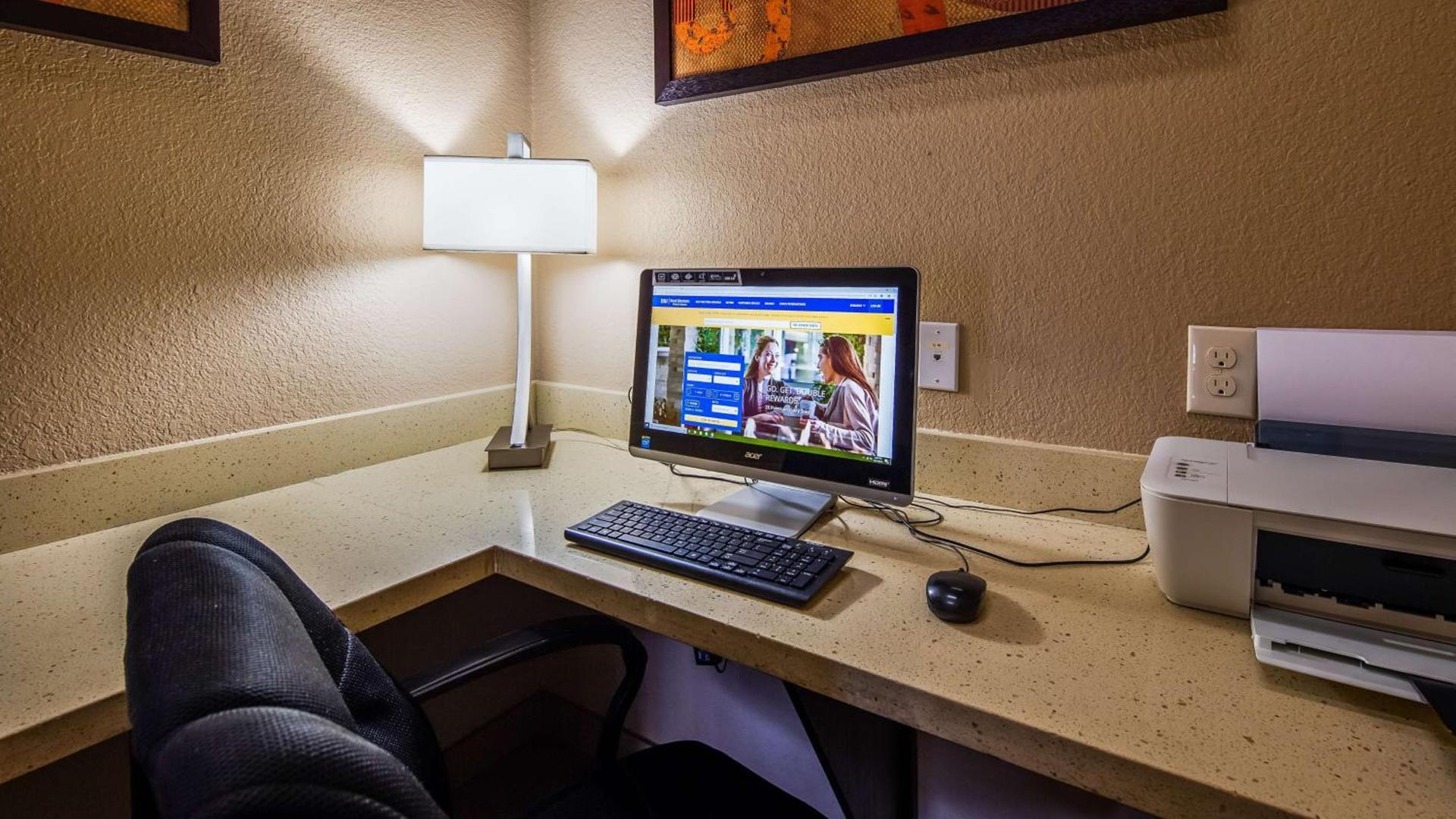 Best Western Executive Inn El Campo photo 14