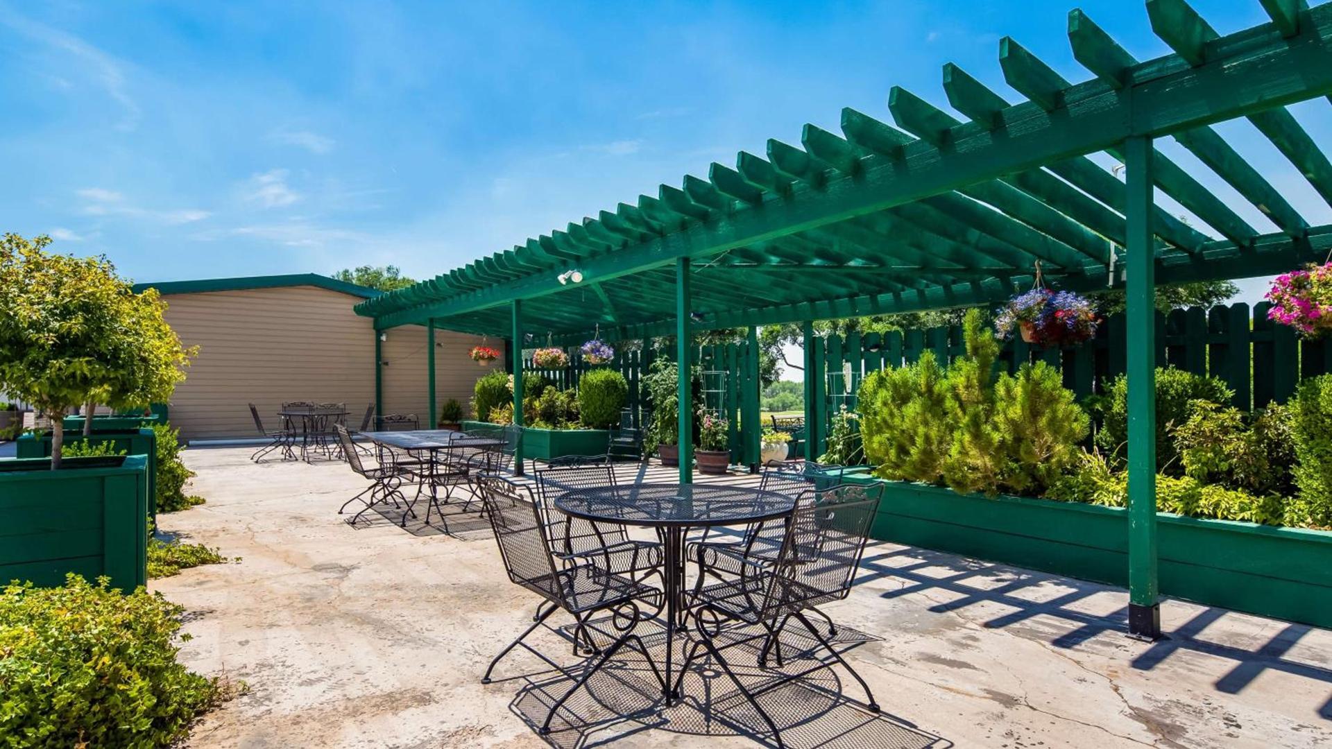 Best Western Paradise Inn & Resort photo 9
