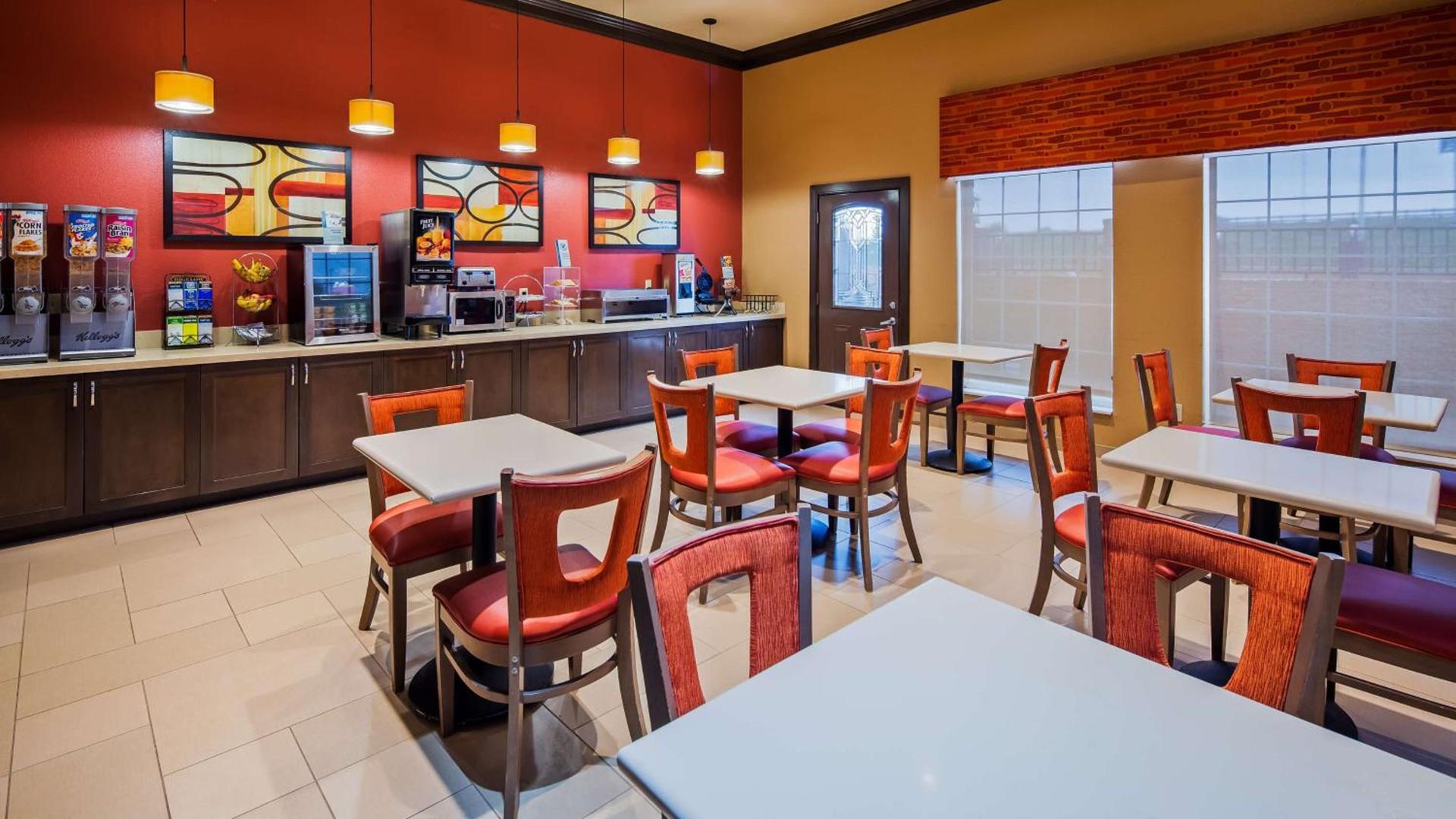 Best Western Executive Inn El Campo photo 13