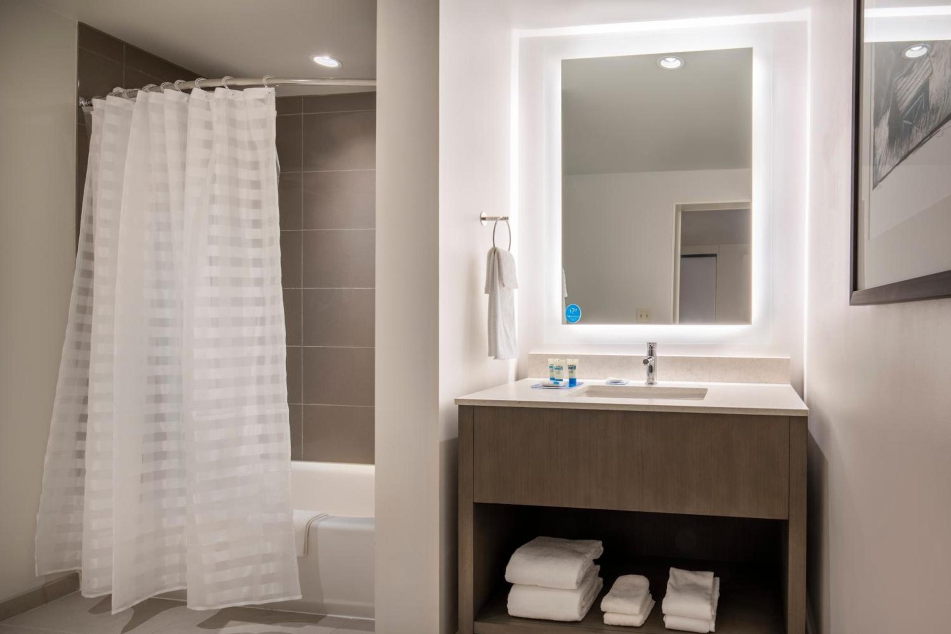 Hyatt House East Moline/Quad Cities photo 20