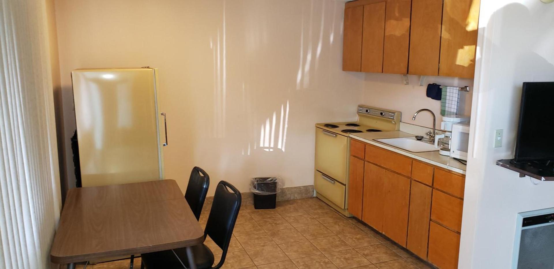 Westernaire Motel photo 44