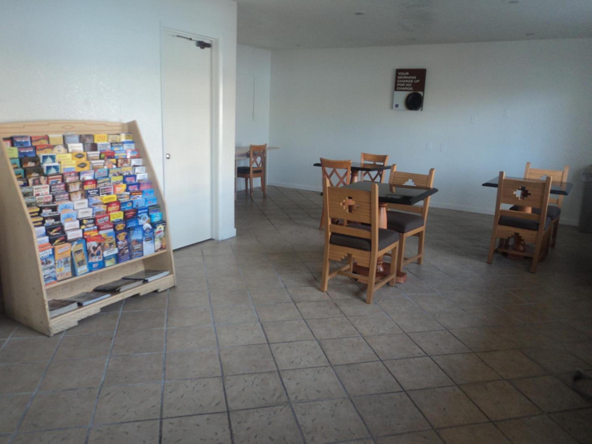 Motel 6 Albuquerque Northeast photo 59