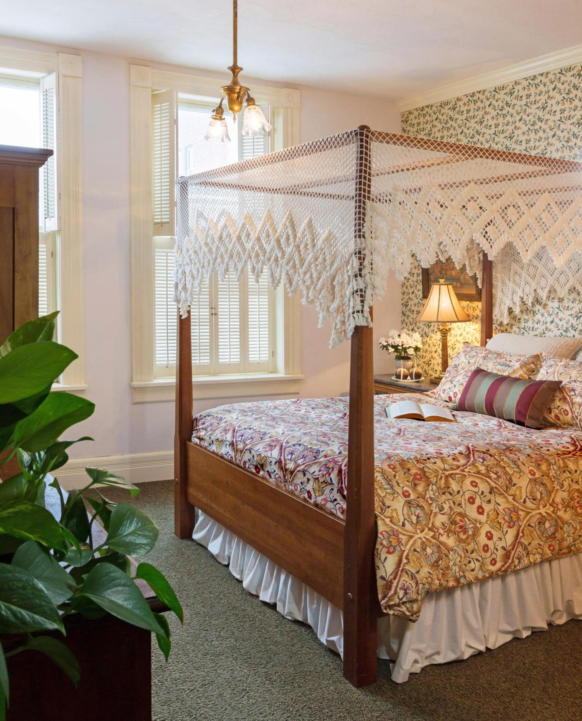 Washington House Inn photo 60