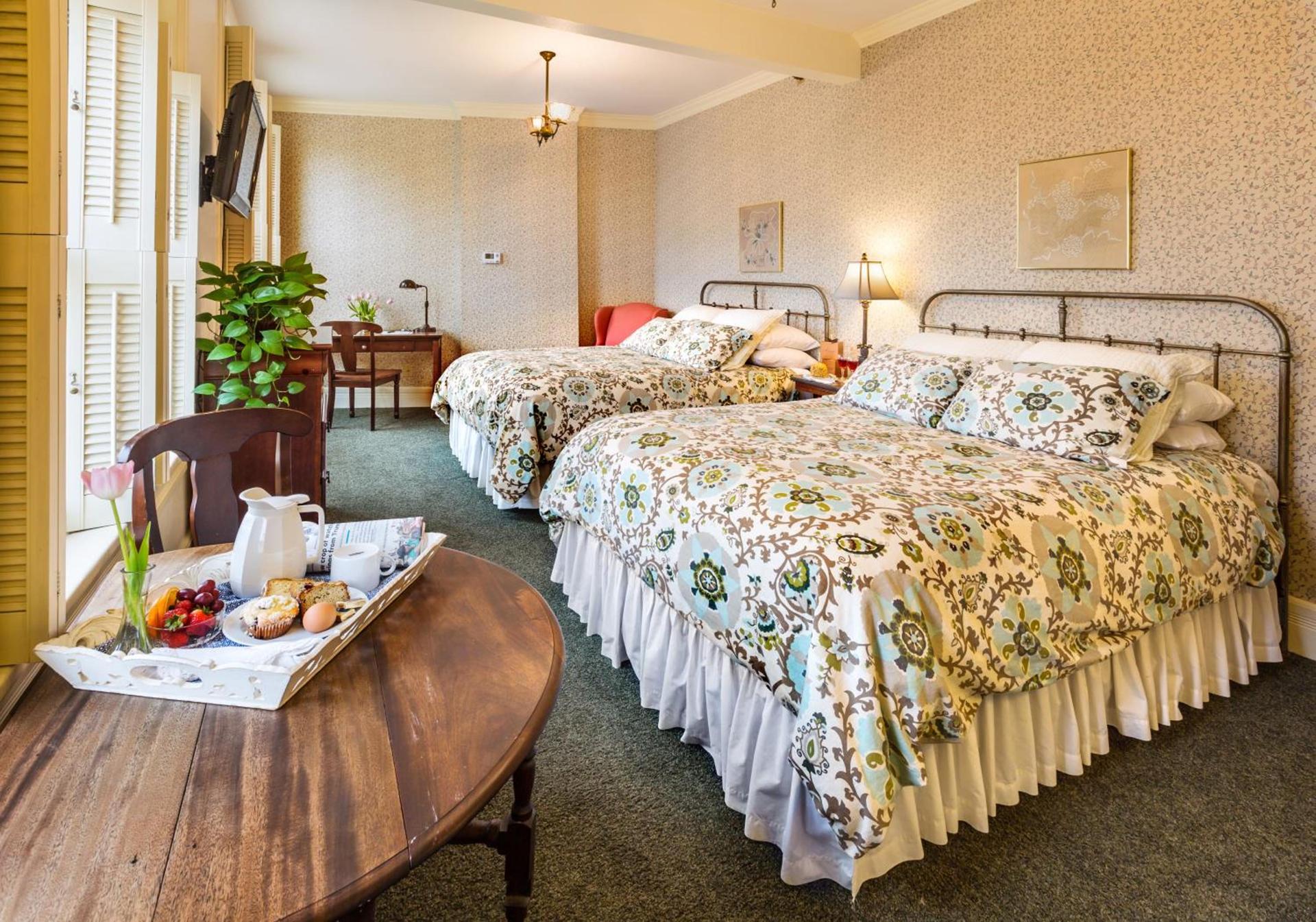Washington House Inn photo 48
