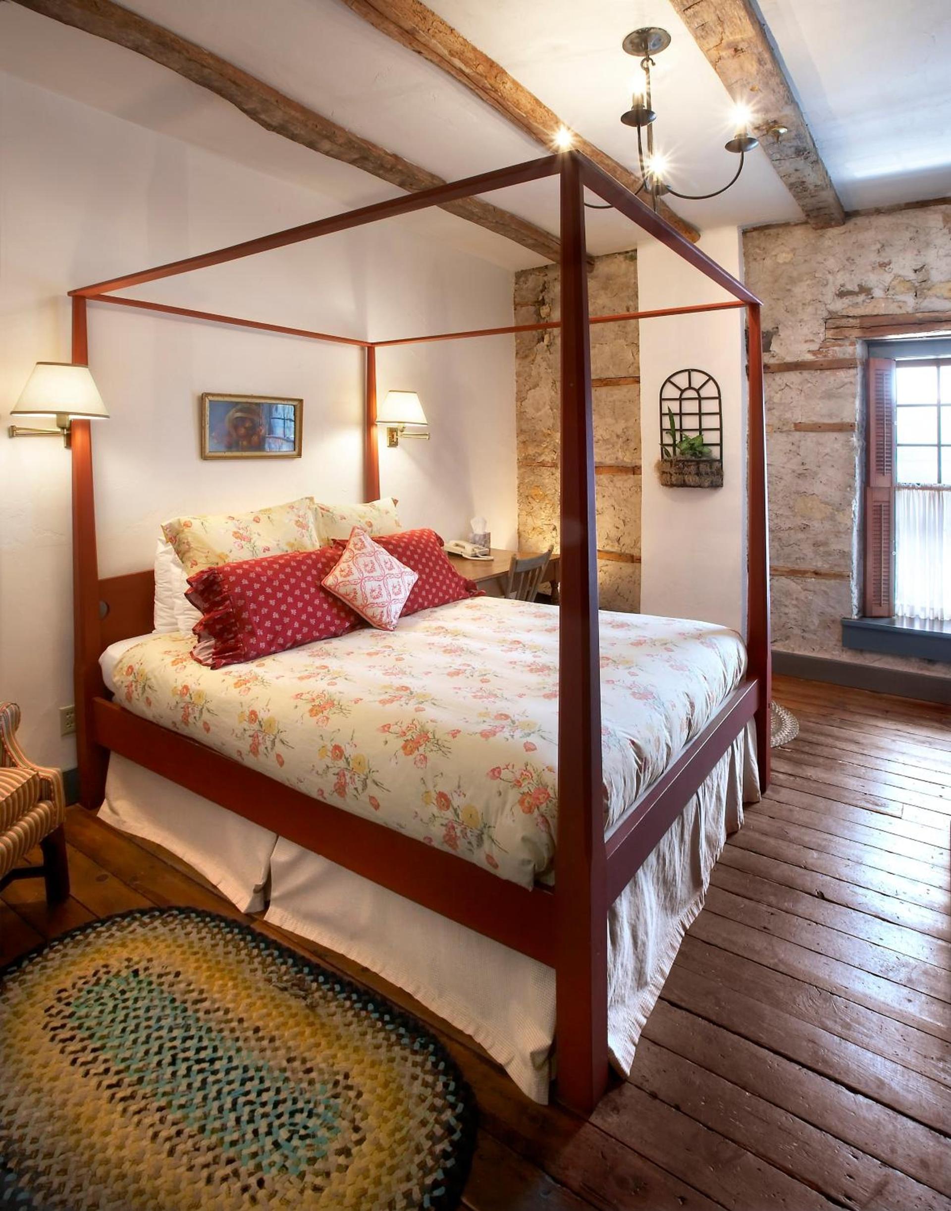 Washington House Inn photo 41