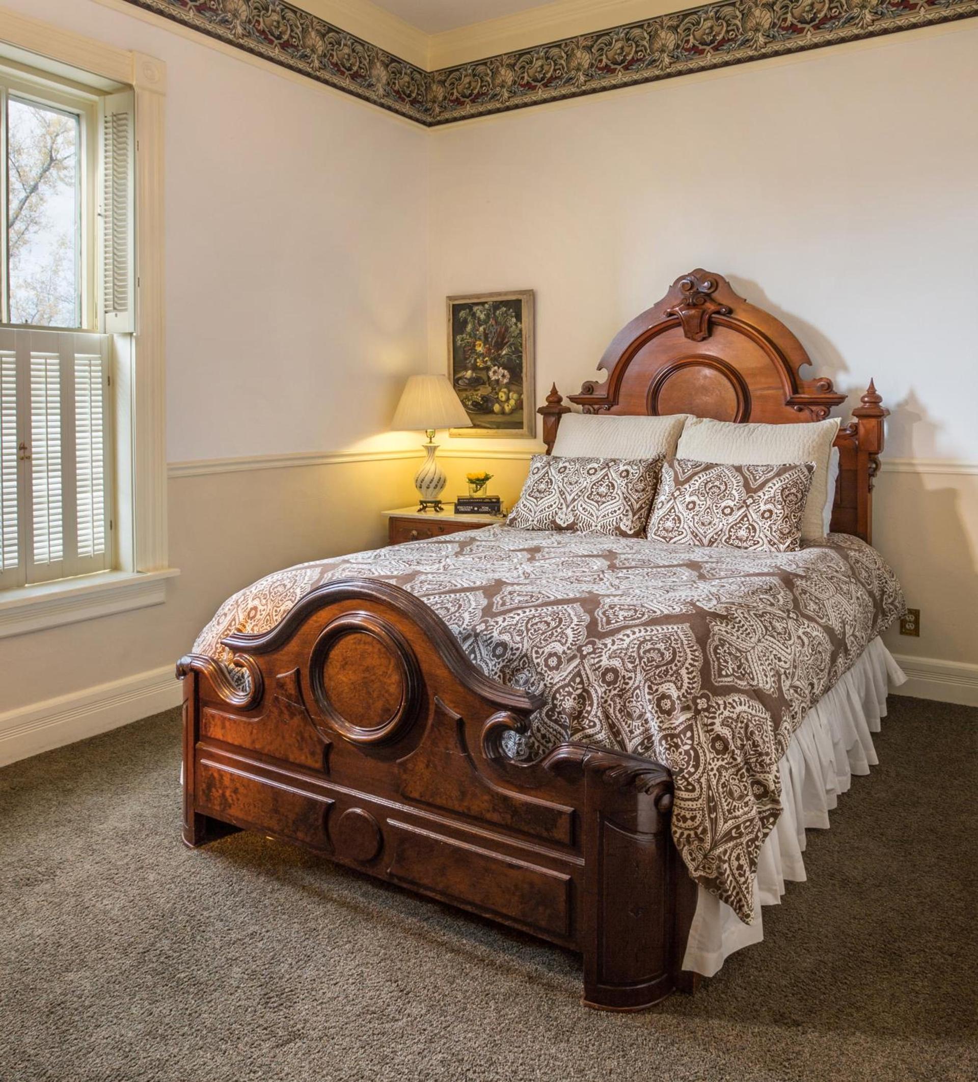 Washington House Inn photo 22