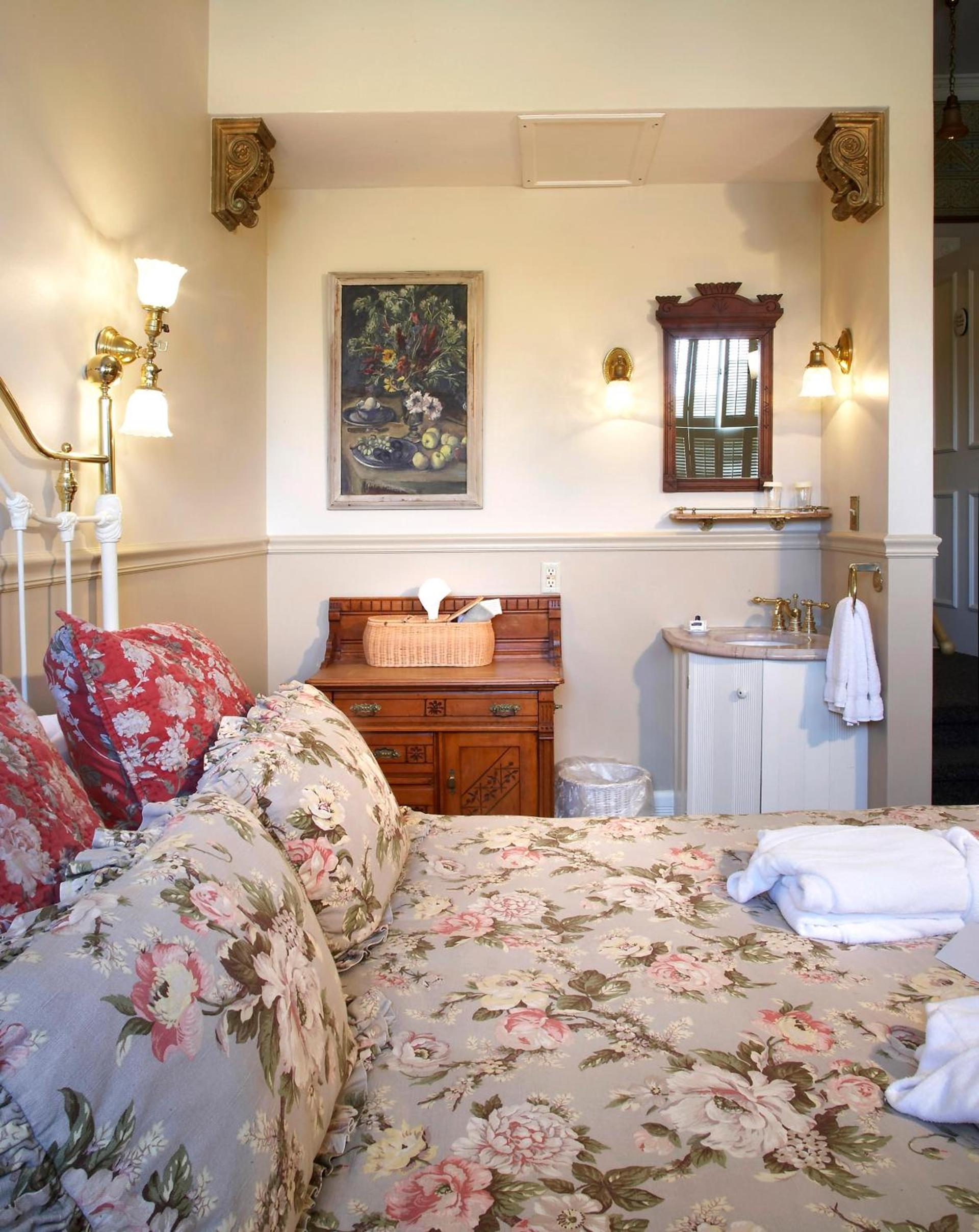 Washington House Inn photo 16