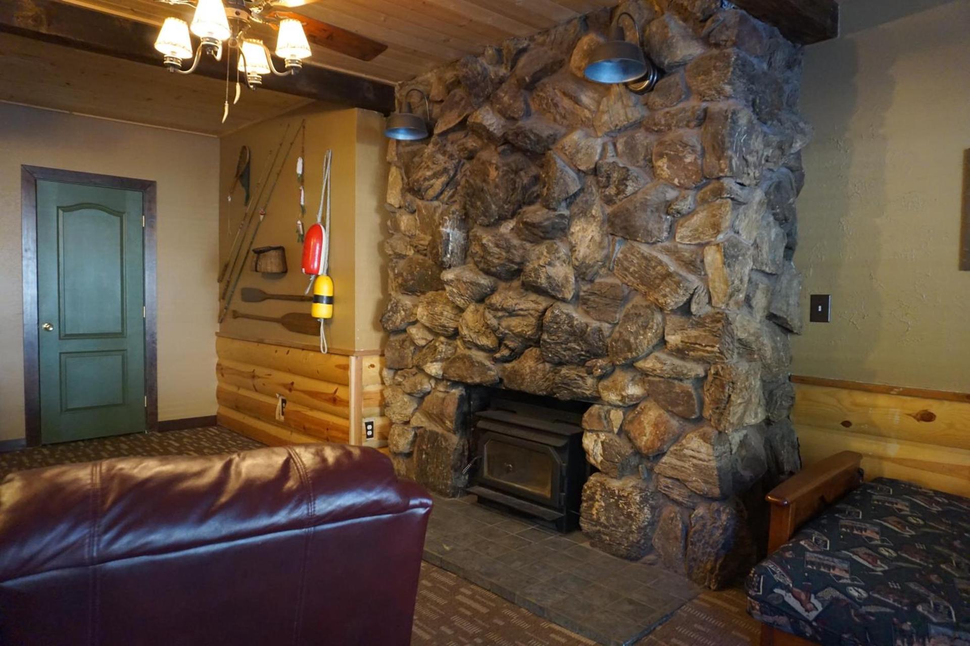 Shaver Lake Village Hotel photo 8