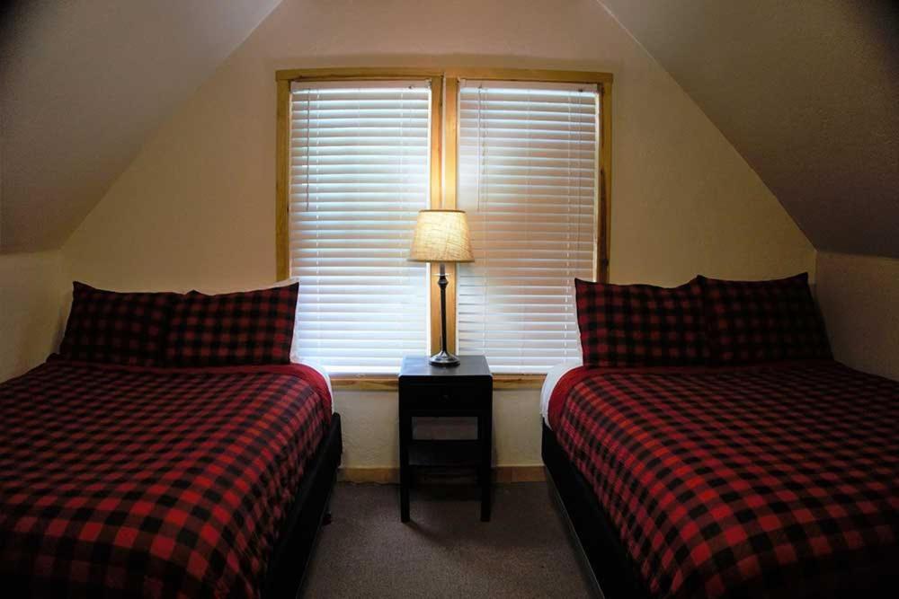 Shaver Lake Village Hotel photo 11