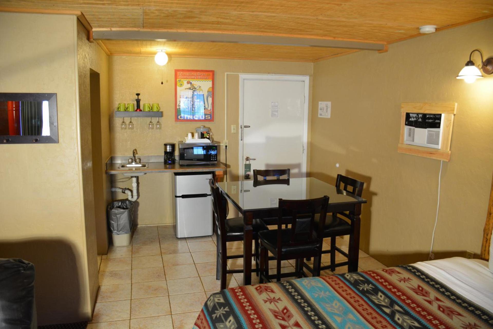 Sitzmark Chalet Inn photo 92