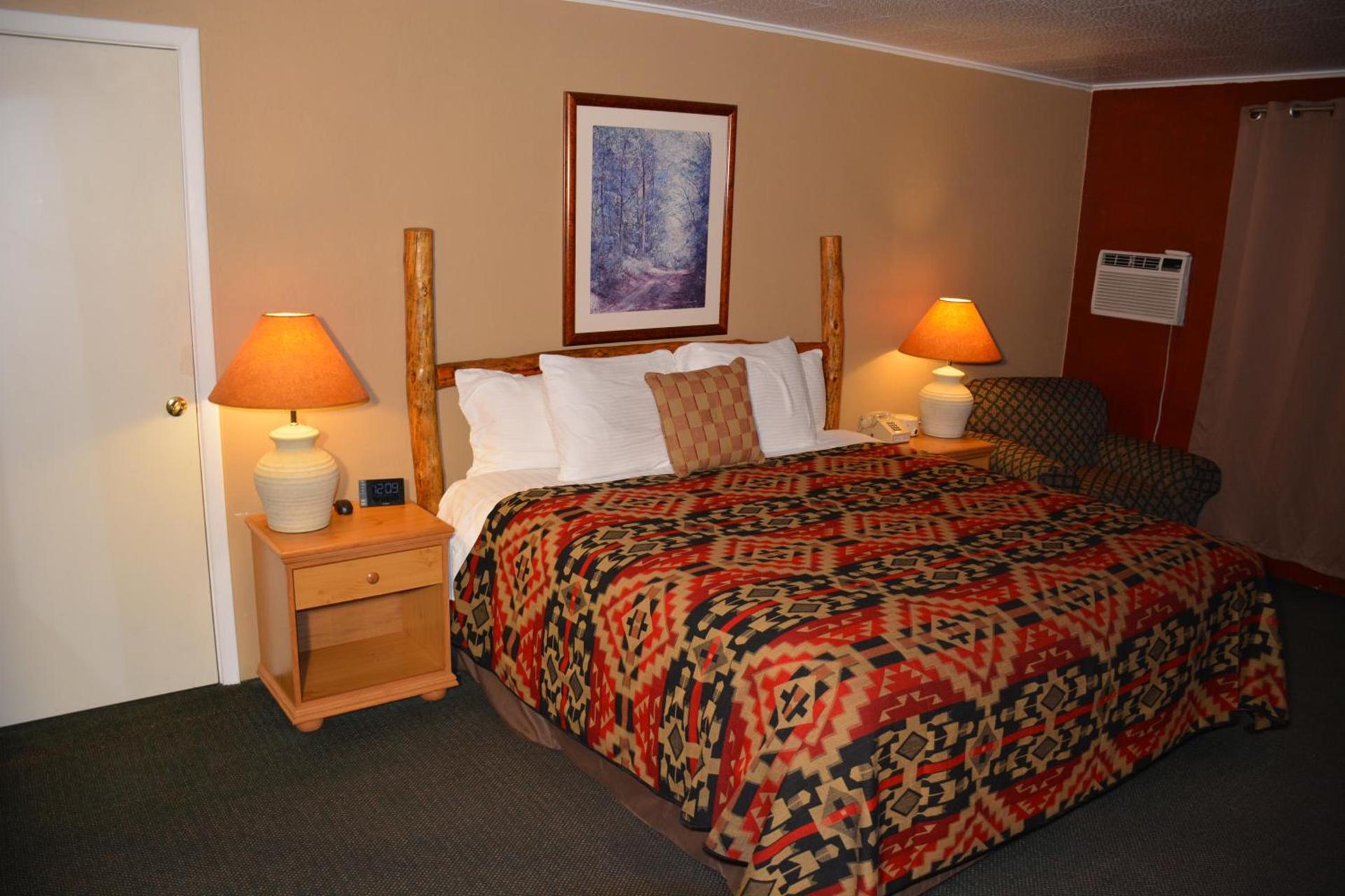 Sitzmark Chalet Inn photo 81