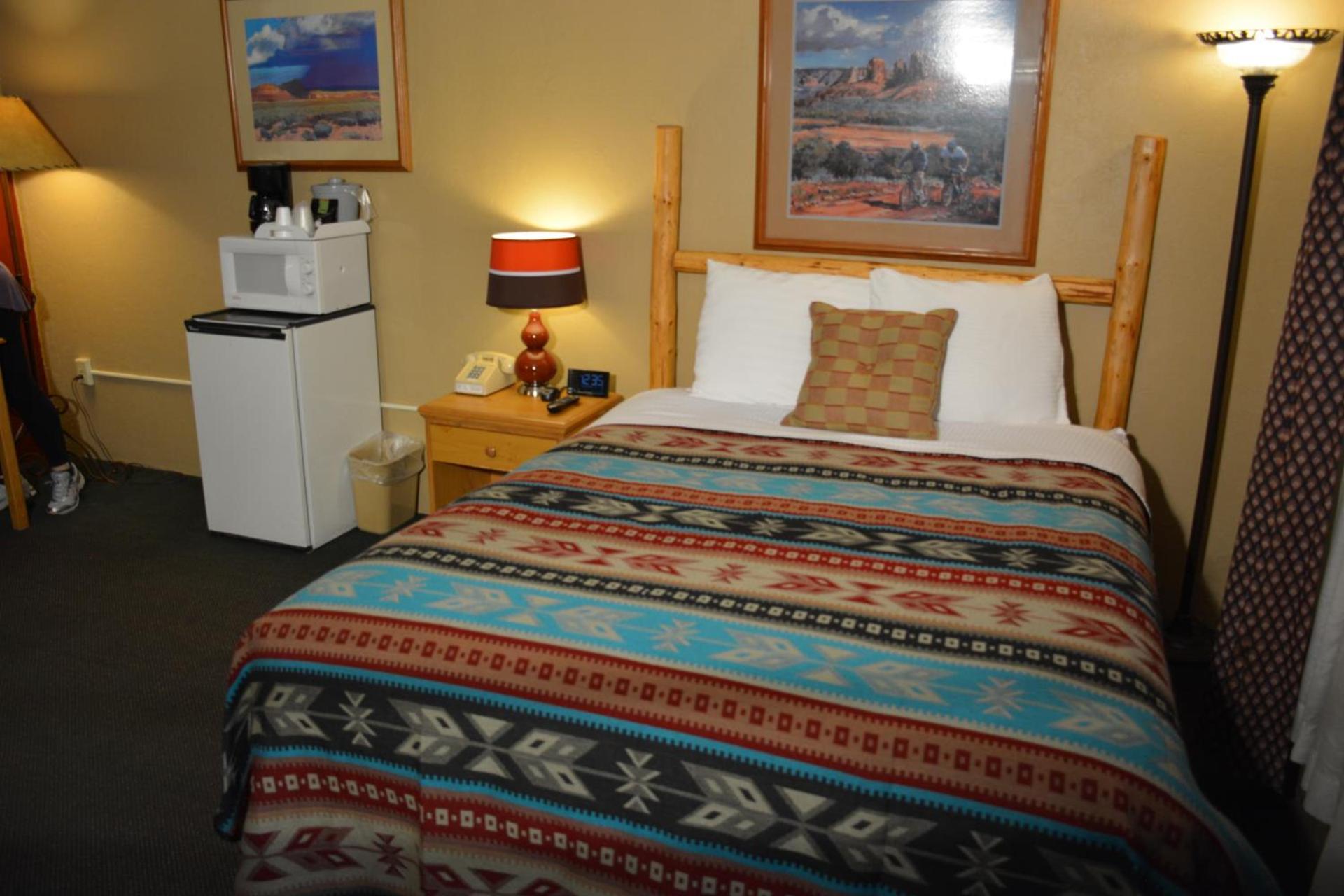 Sitzmark Chalet Inn photo 84