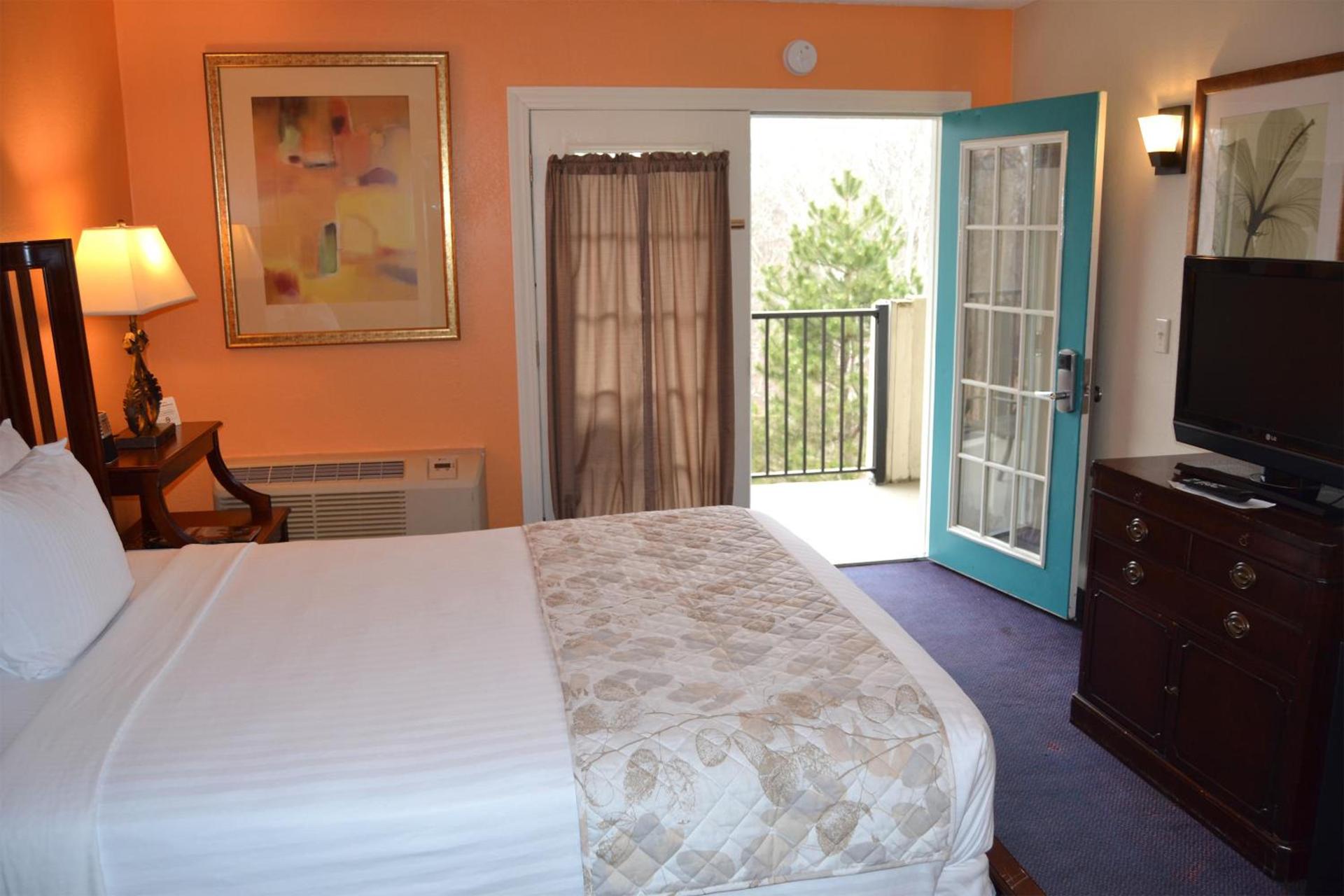 Cascades Inn photo 37