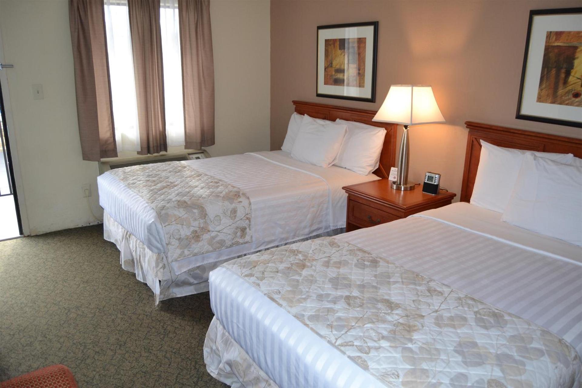 Cascades Inn photo 45