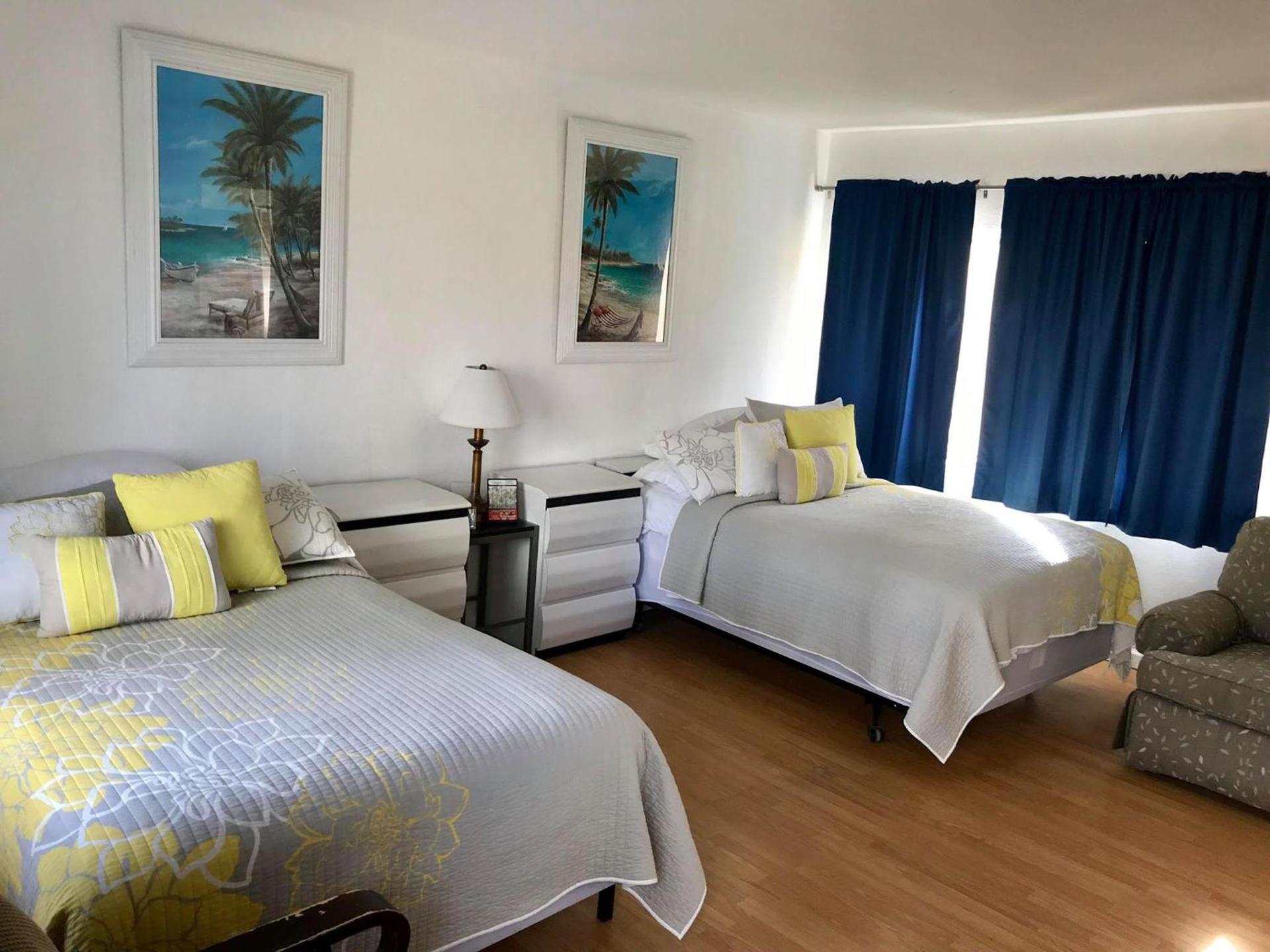 Ebb Tide Resort photo 45