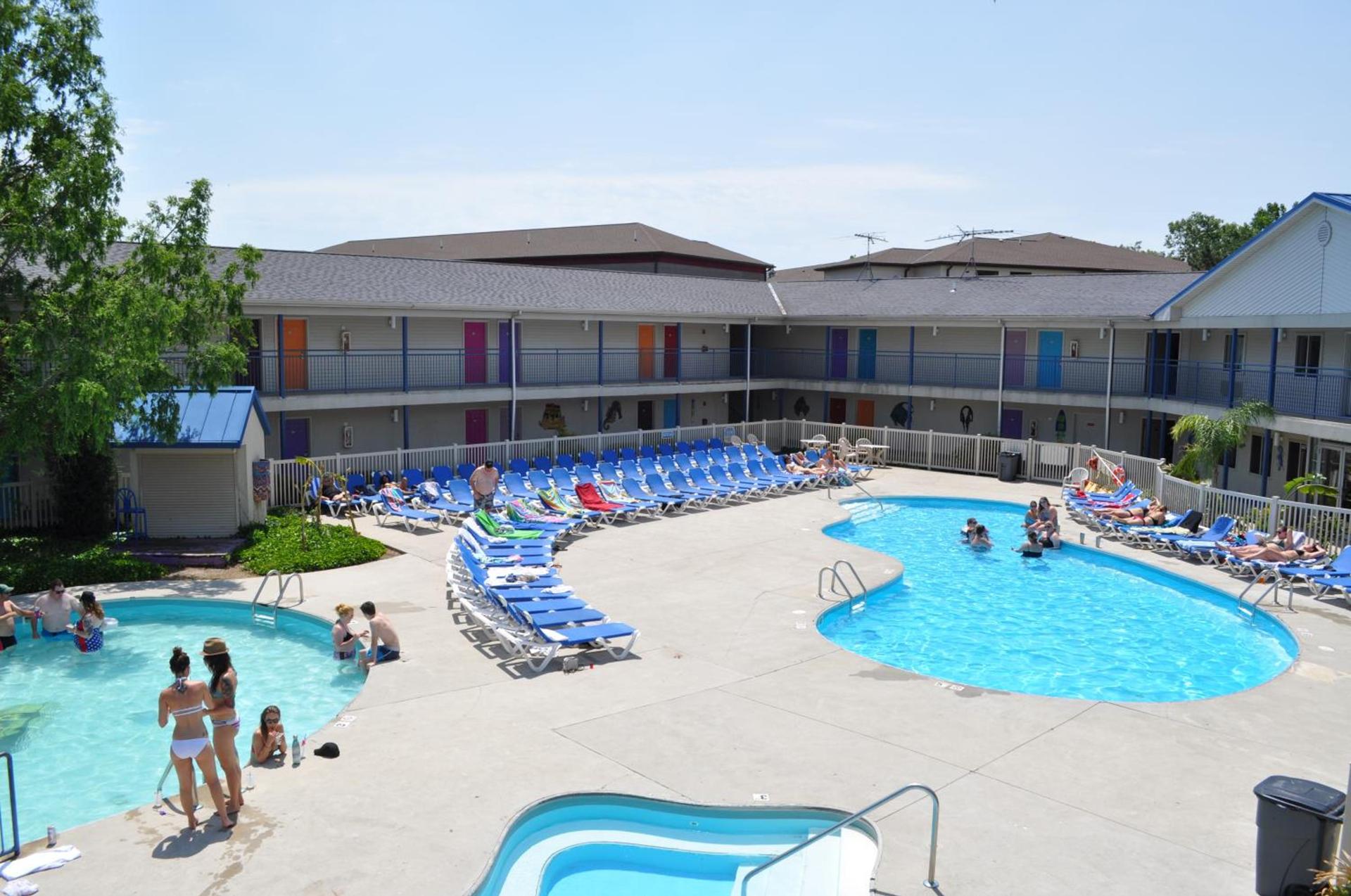 Islander Inn photo 8