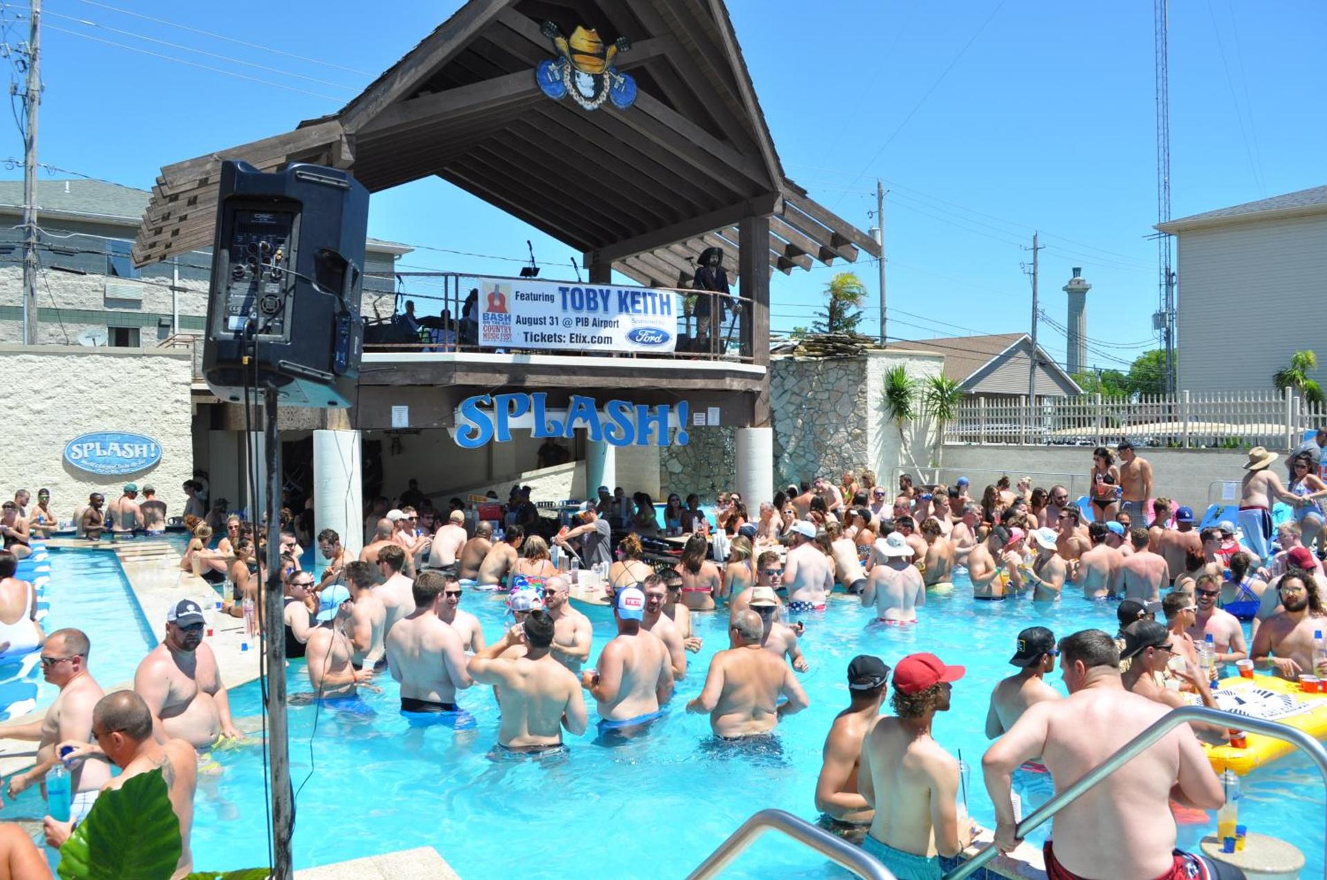 Grand Islander Hotel photo 6