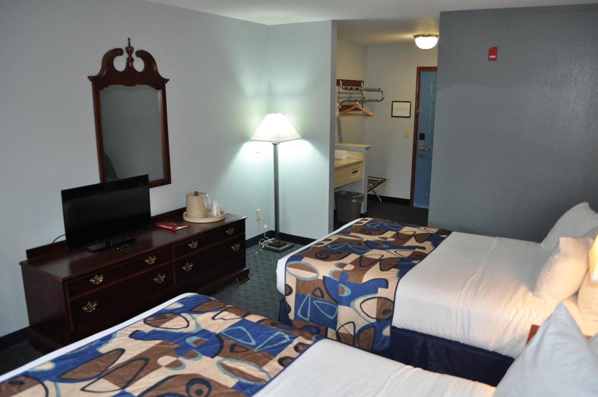 Grand Islander Hotel photo 23