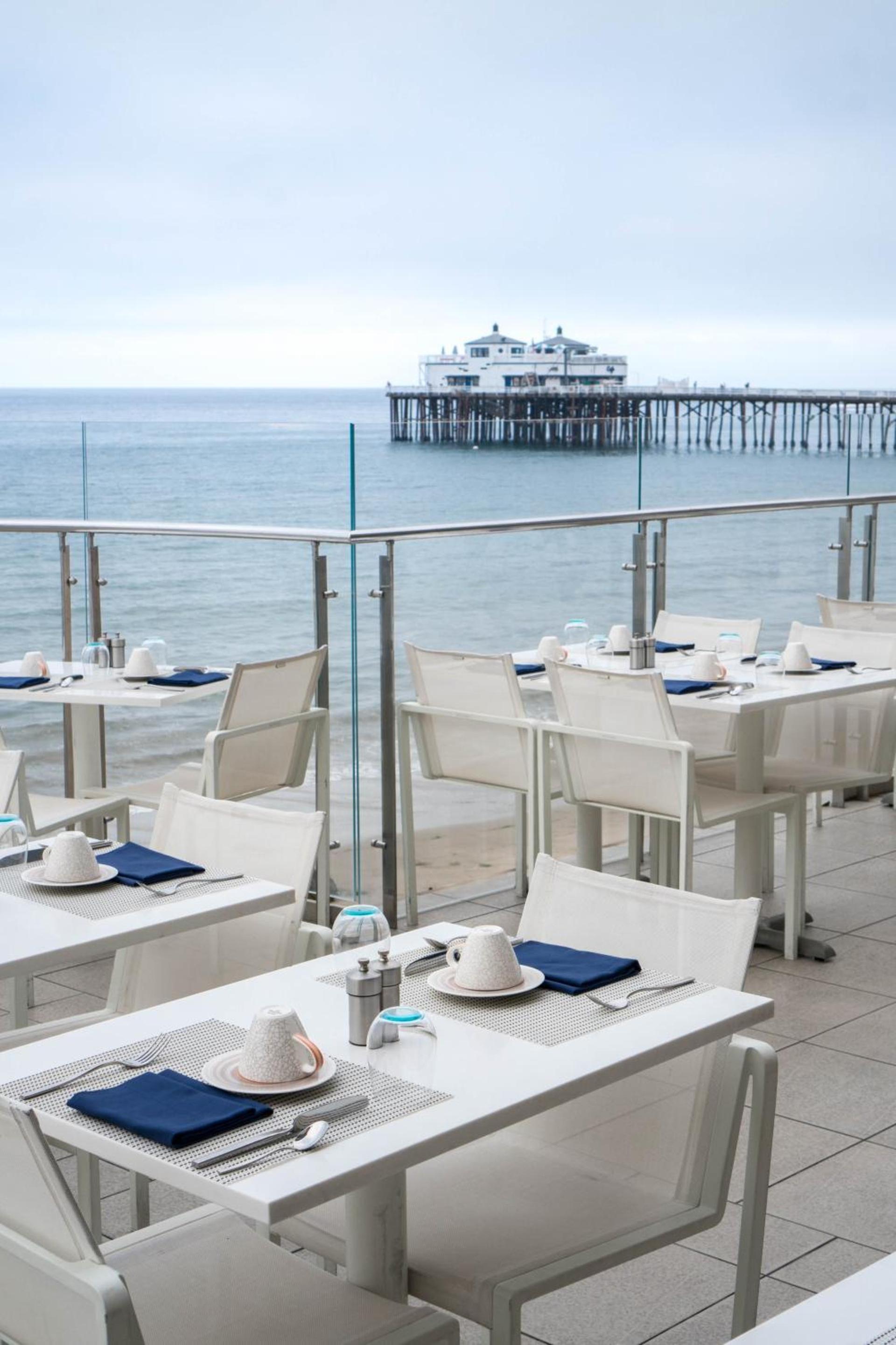Malibu Beach Inn photo 25