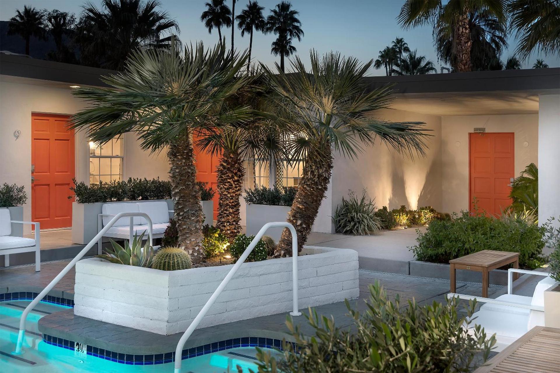 the Weekend Palm Springs photo 3
