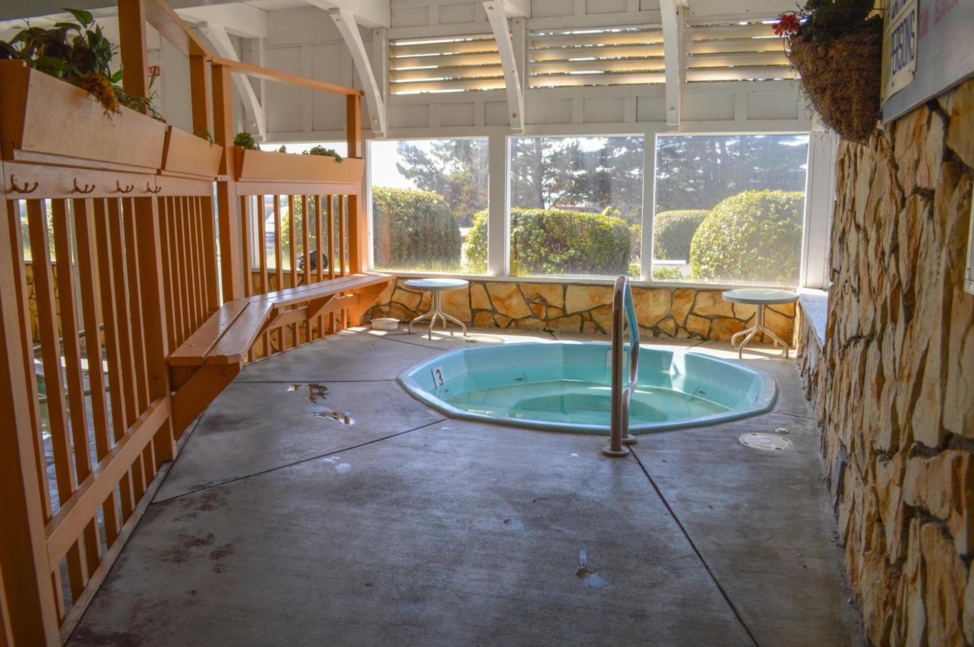 Silver Surf Motel photo 42