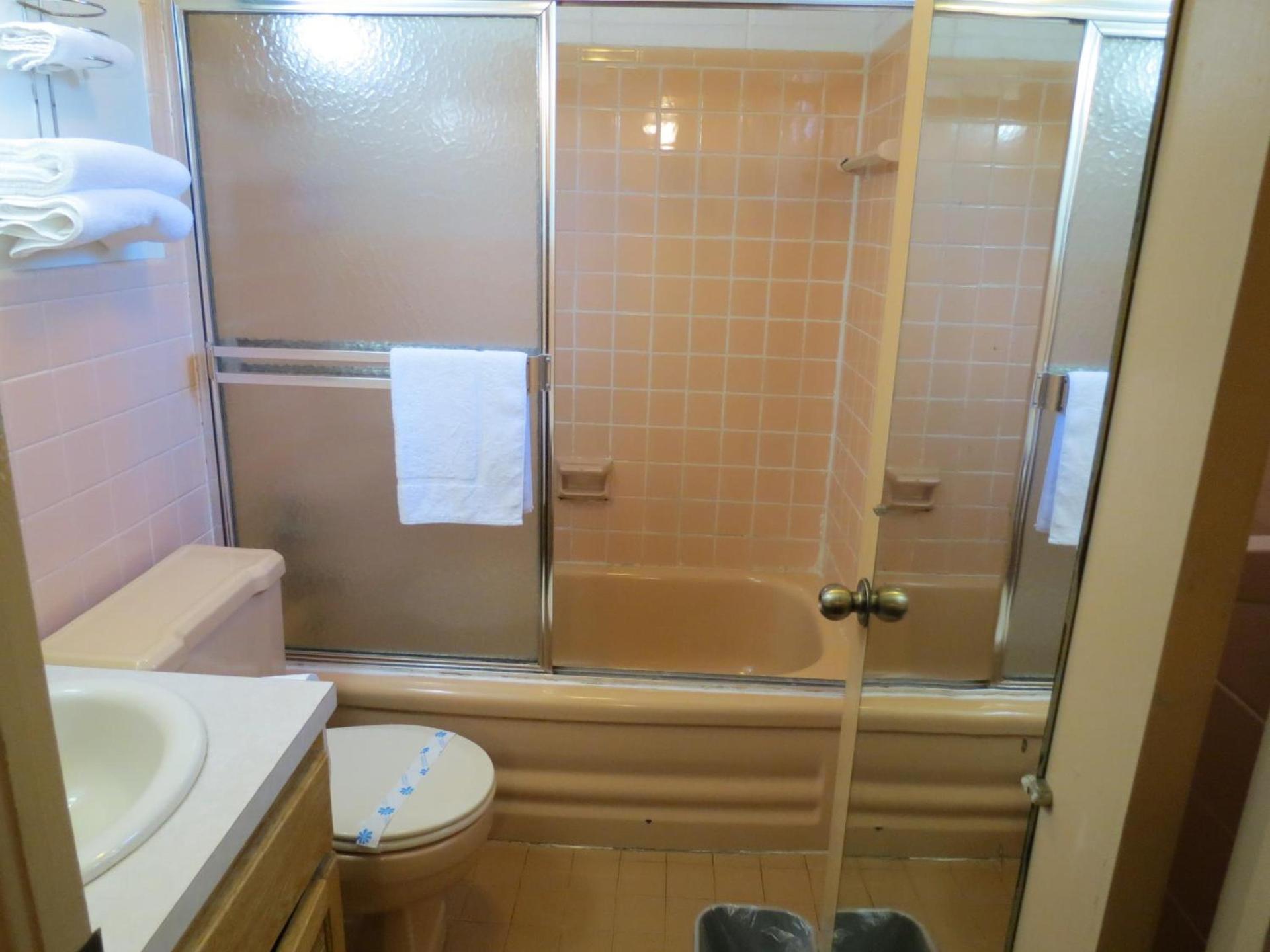 Boone trail inn photo 4