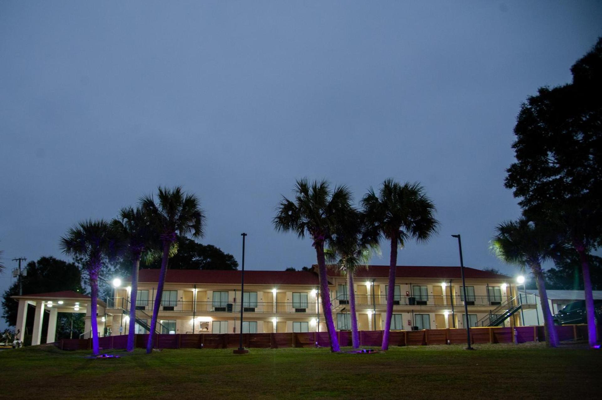 Quality Inn Crestview I-10 Eglin AFB Area photo 36