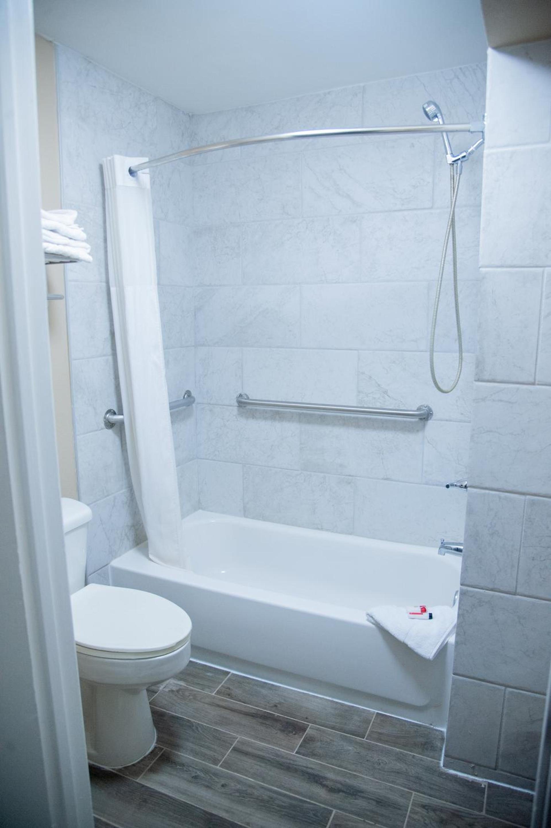 Quality Inn Crestview I-10 Eglin AFB Area photo 61