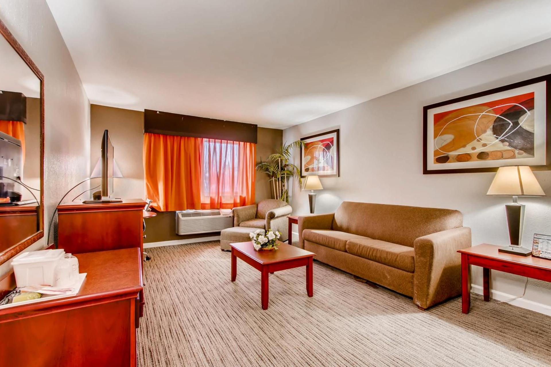 Orangewood Inn and Suites Midtown photo 30