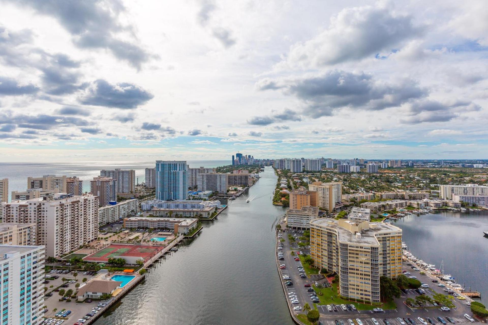 Private Ocean Luxury Condos at Beachwalk Resort photo 19
