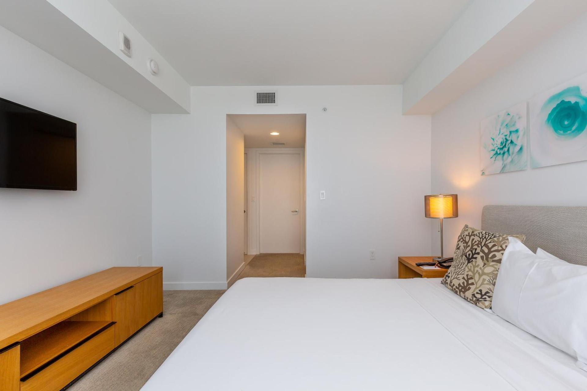 Private Ocean Luxury Condos at Beachwalk Resort photo 36